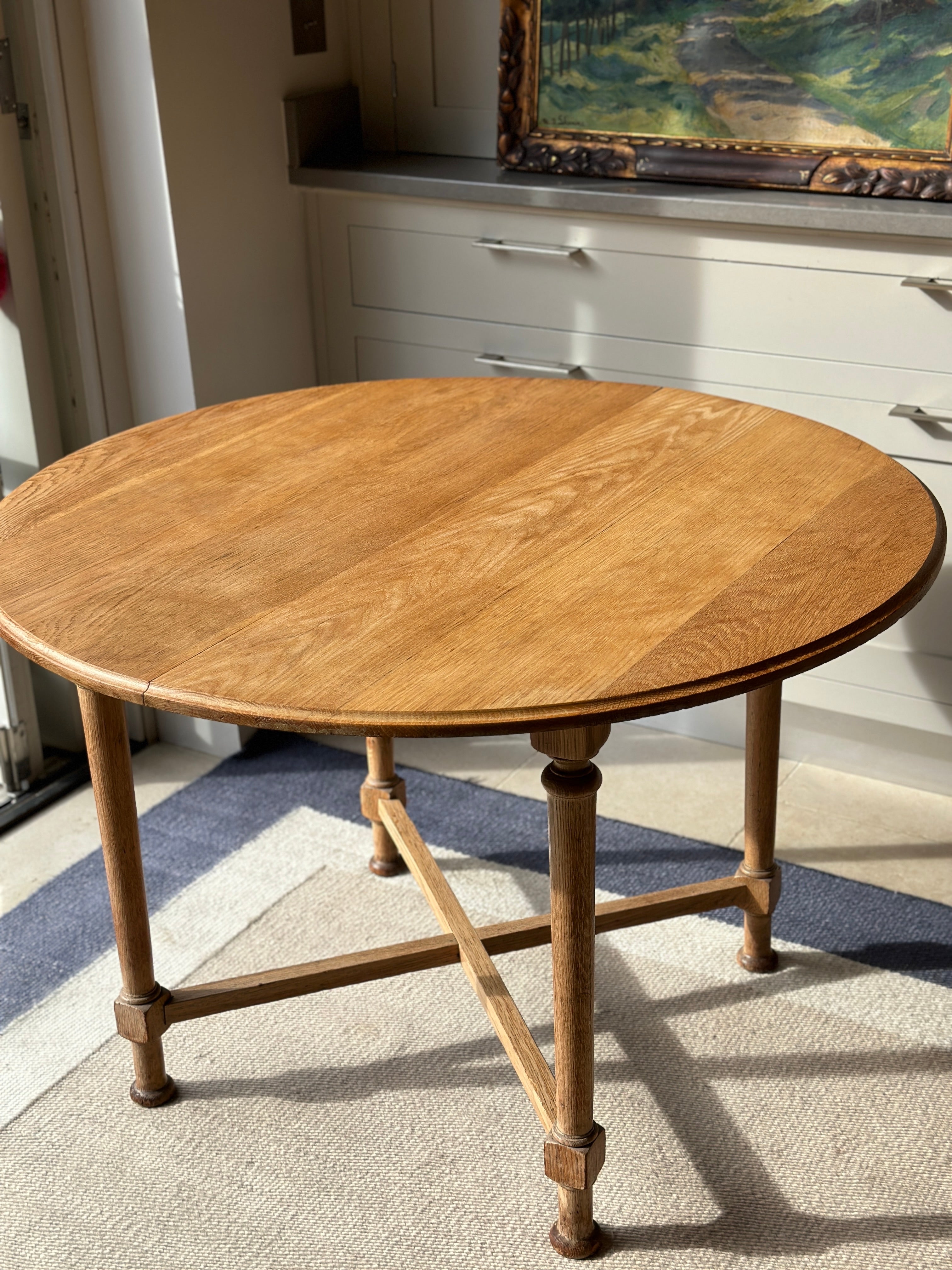 Circular Oak Arts & Crafts Table