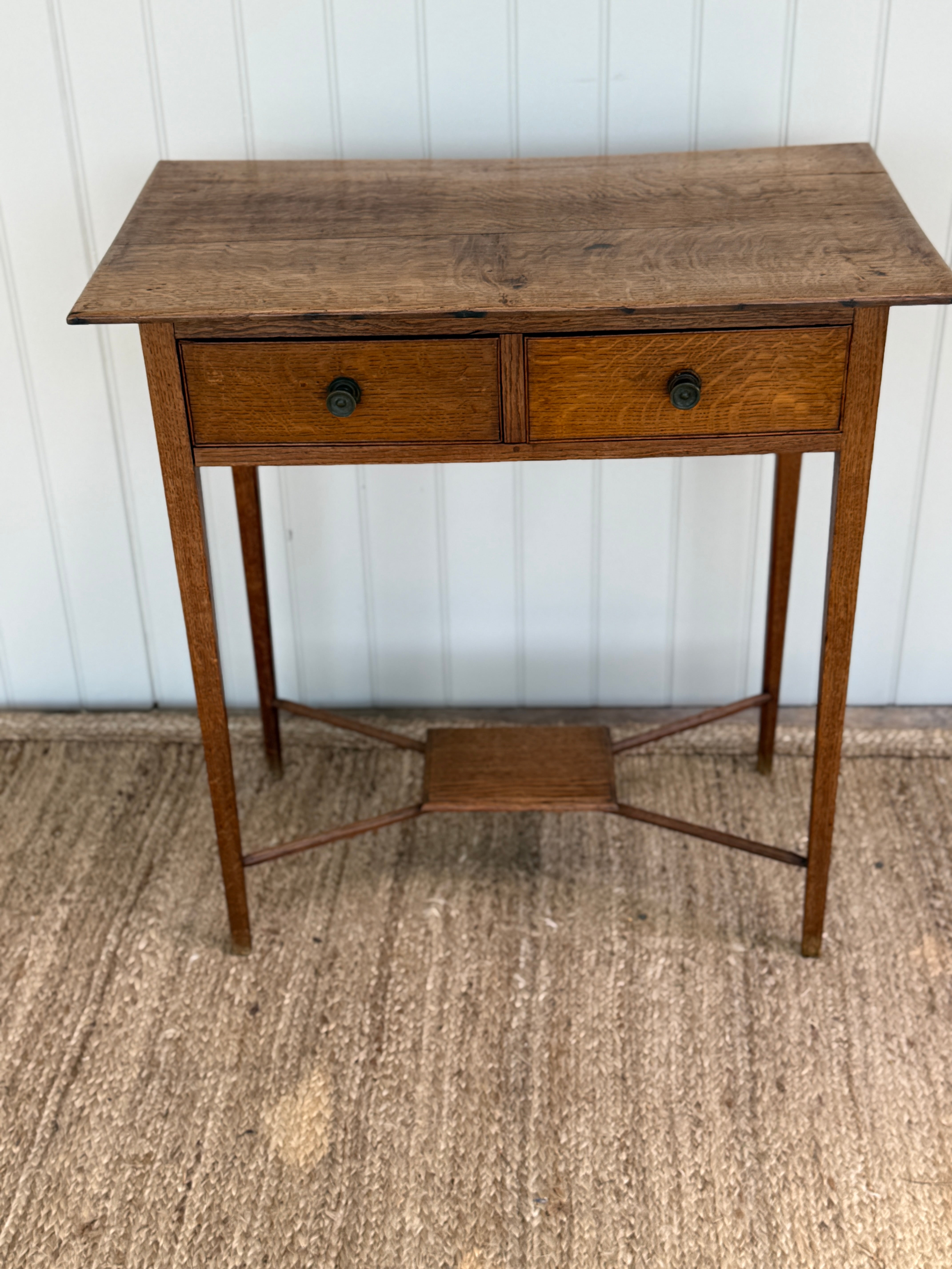 Antique Arts & Crafts Oak Two-Drawer Side Table, circa 1900