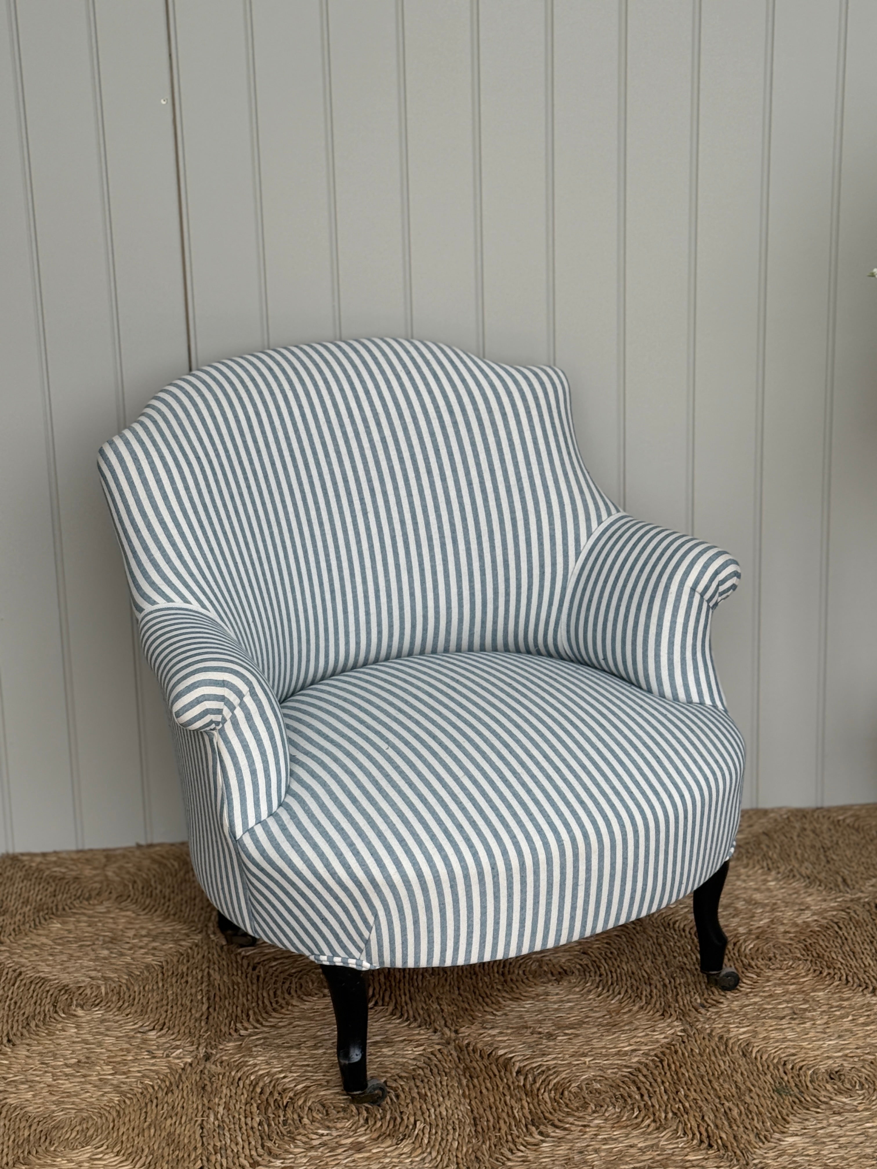 Single Chapeau de Gandarme armchair in Blue Ticking