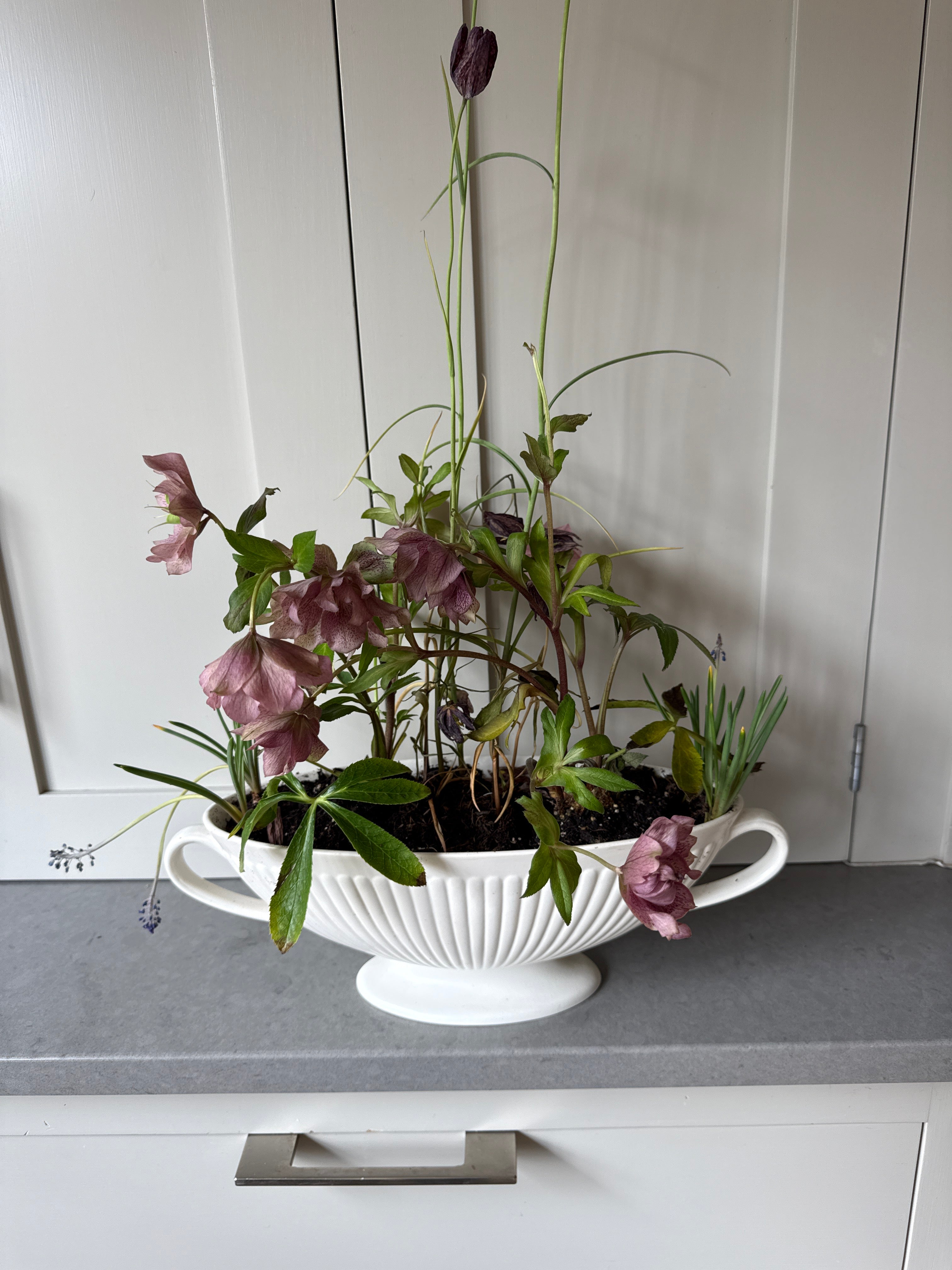 Large Ribbed Wedgwood Moonstone Mantle Vase with handles