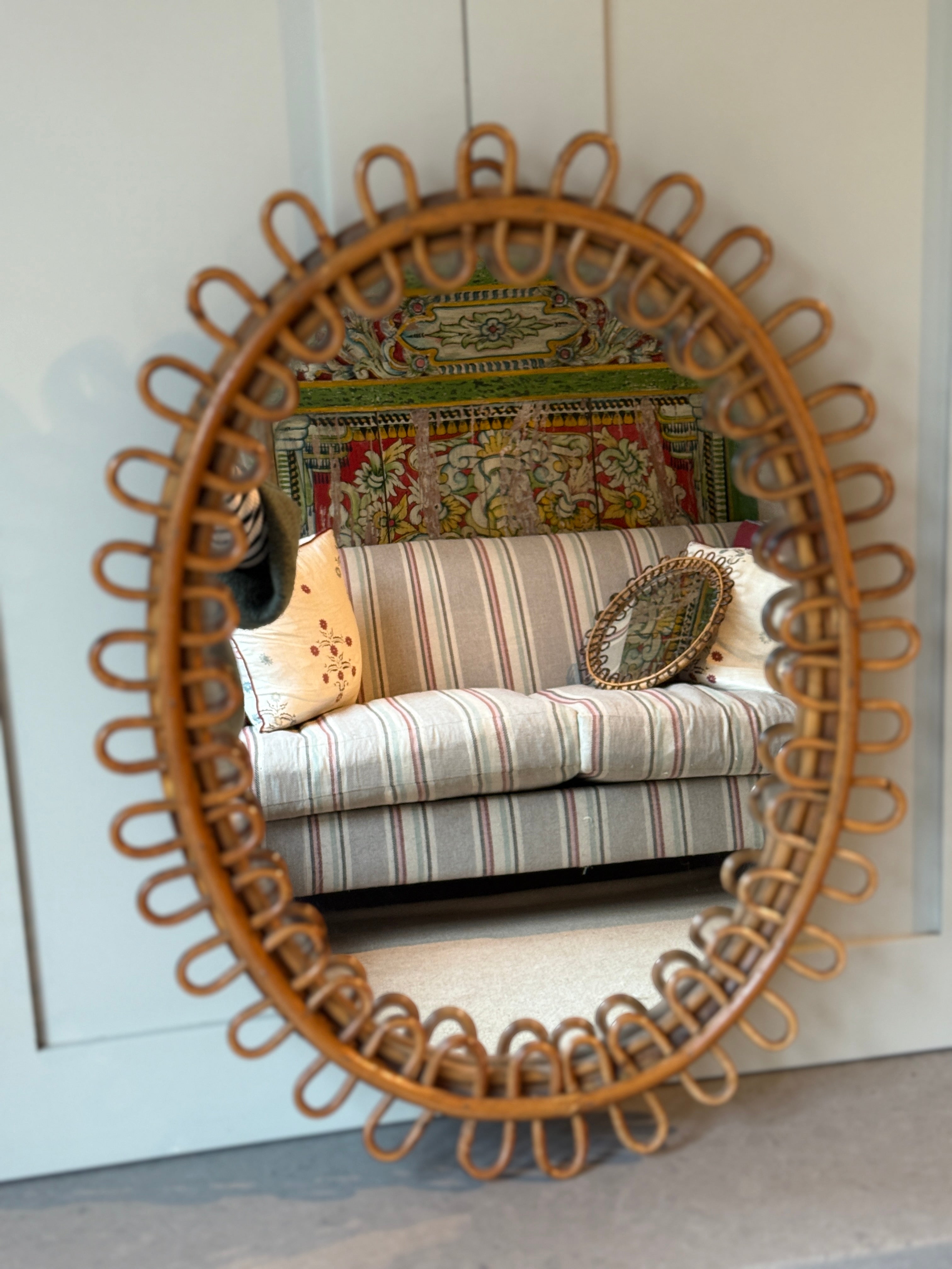 Oval Albini Mirror