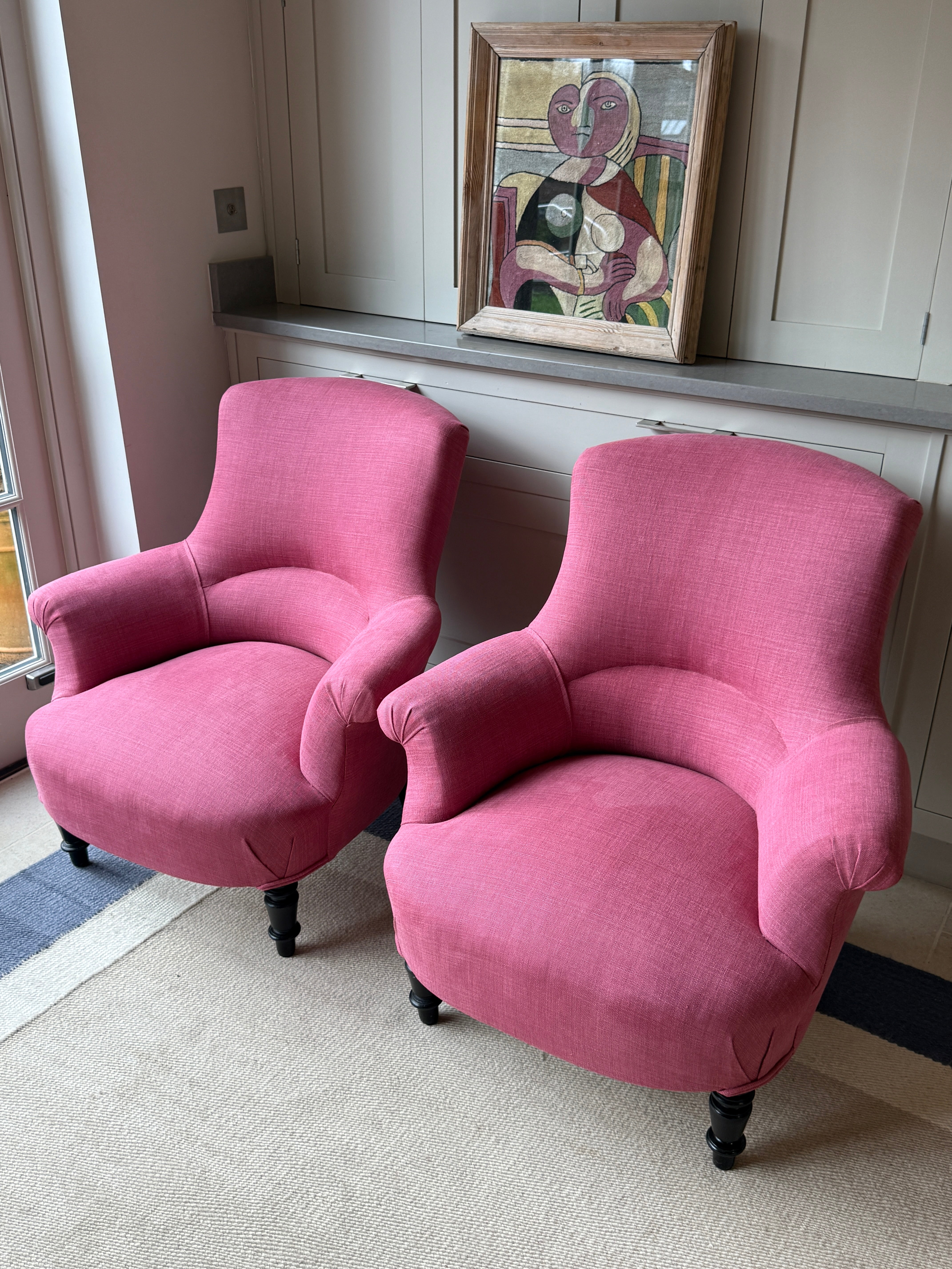 Pair of French Crapaud Tub Chairs in Pink linen