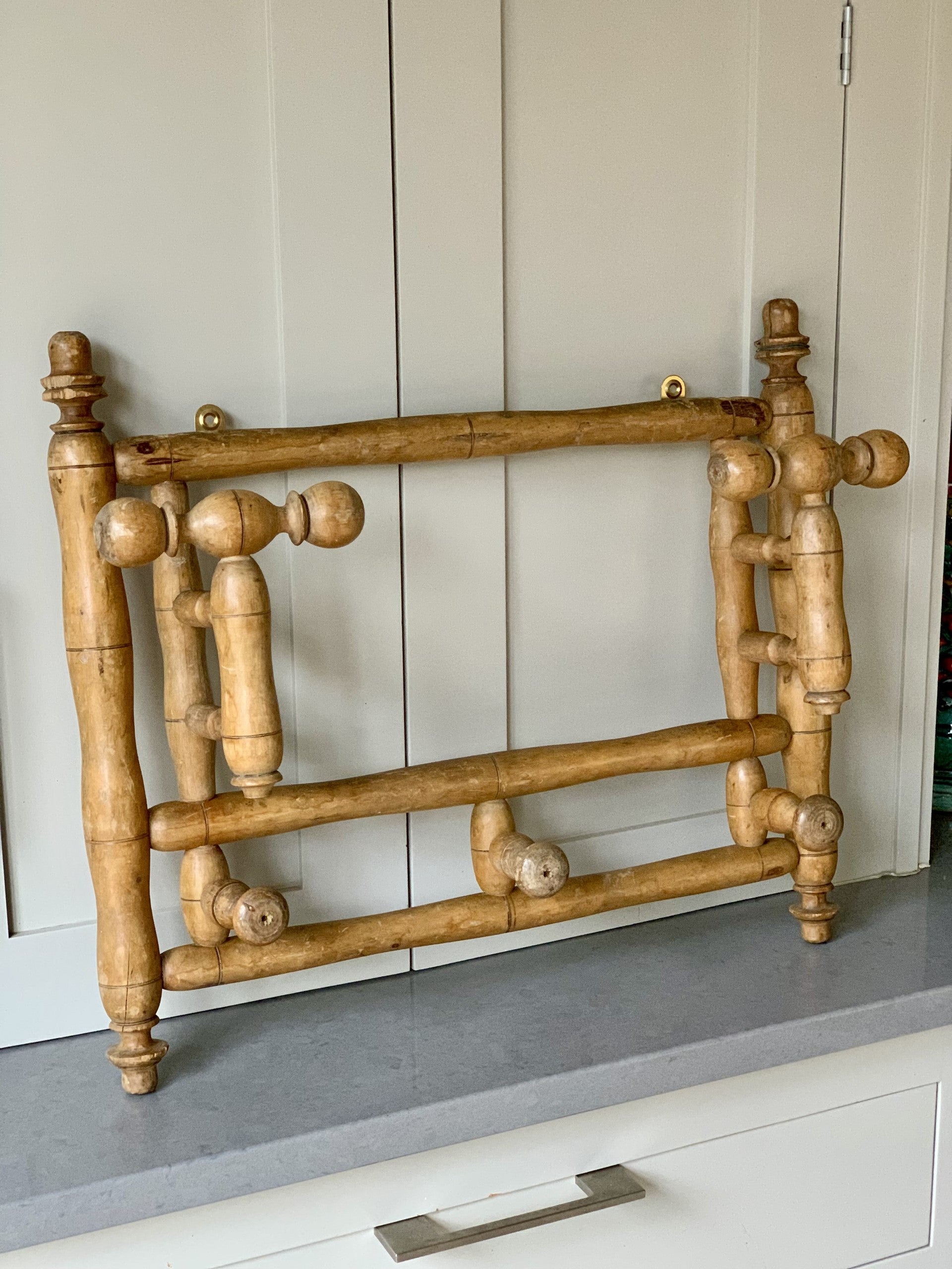 Double faux folding bamboo coat hooks