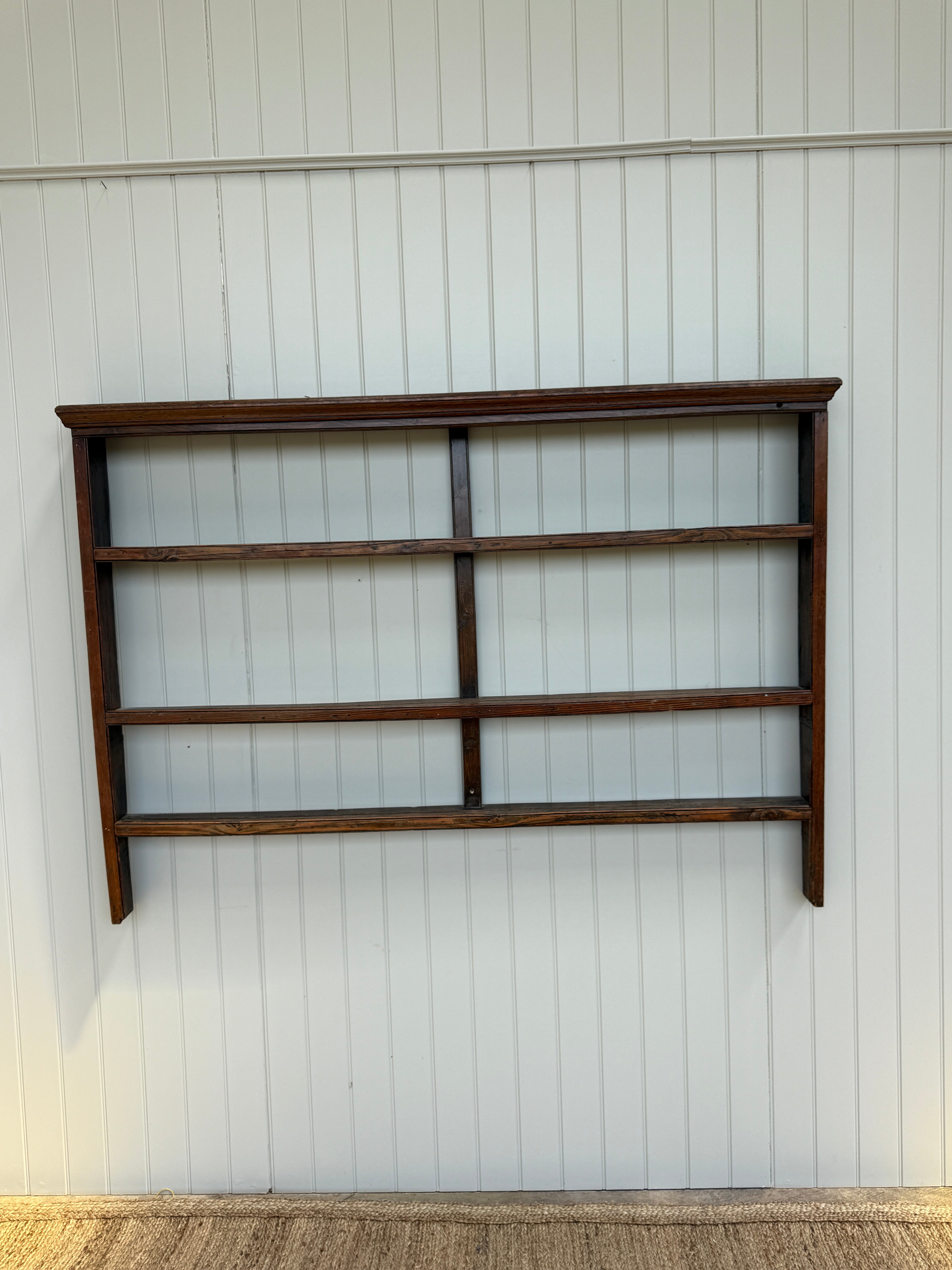 Pine Delft Rack