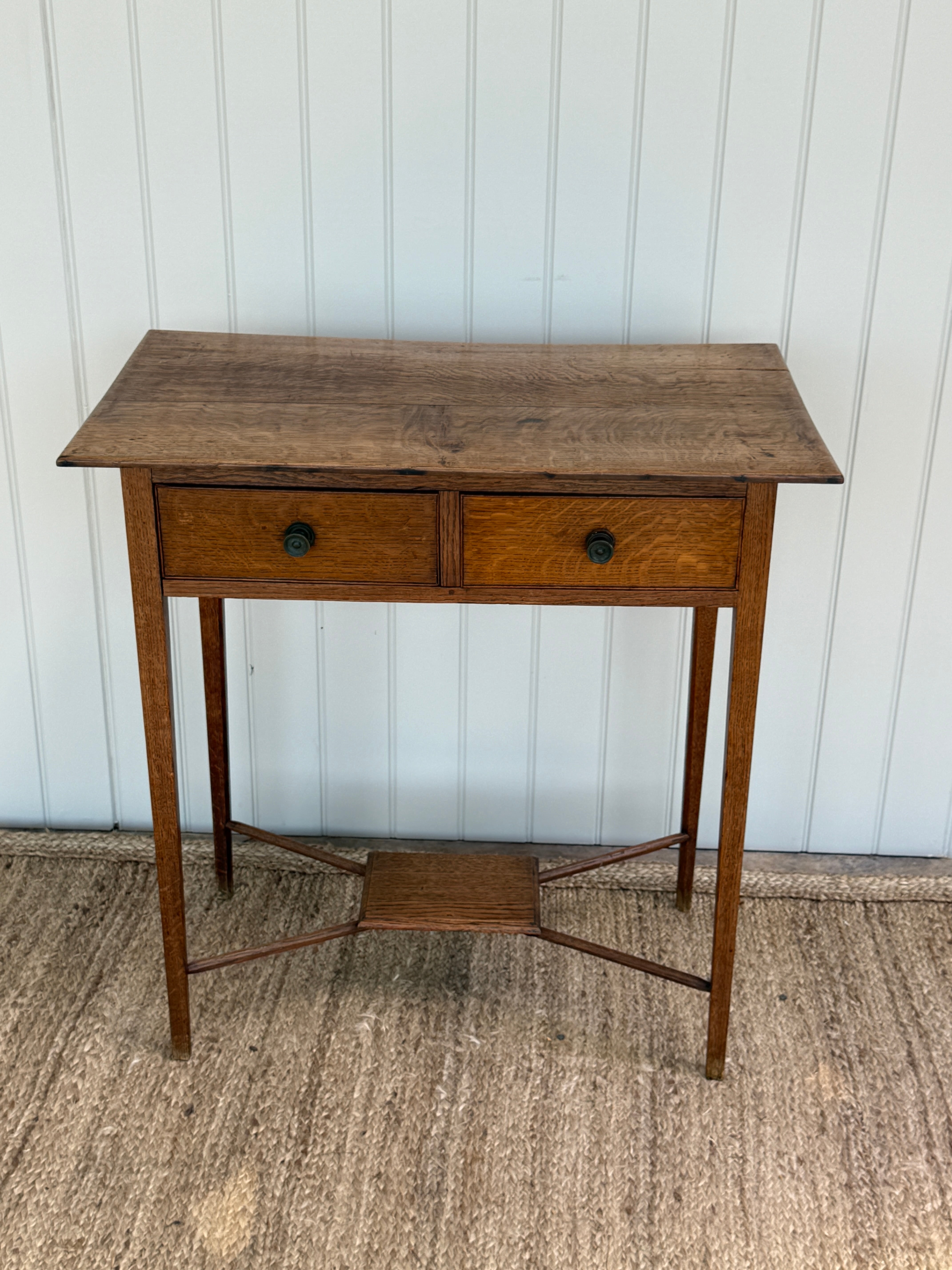 Antique Arts & Crafts Oak Two-Drawer Side Table, circa 1900