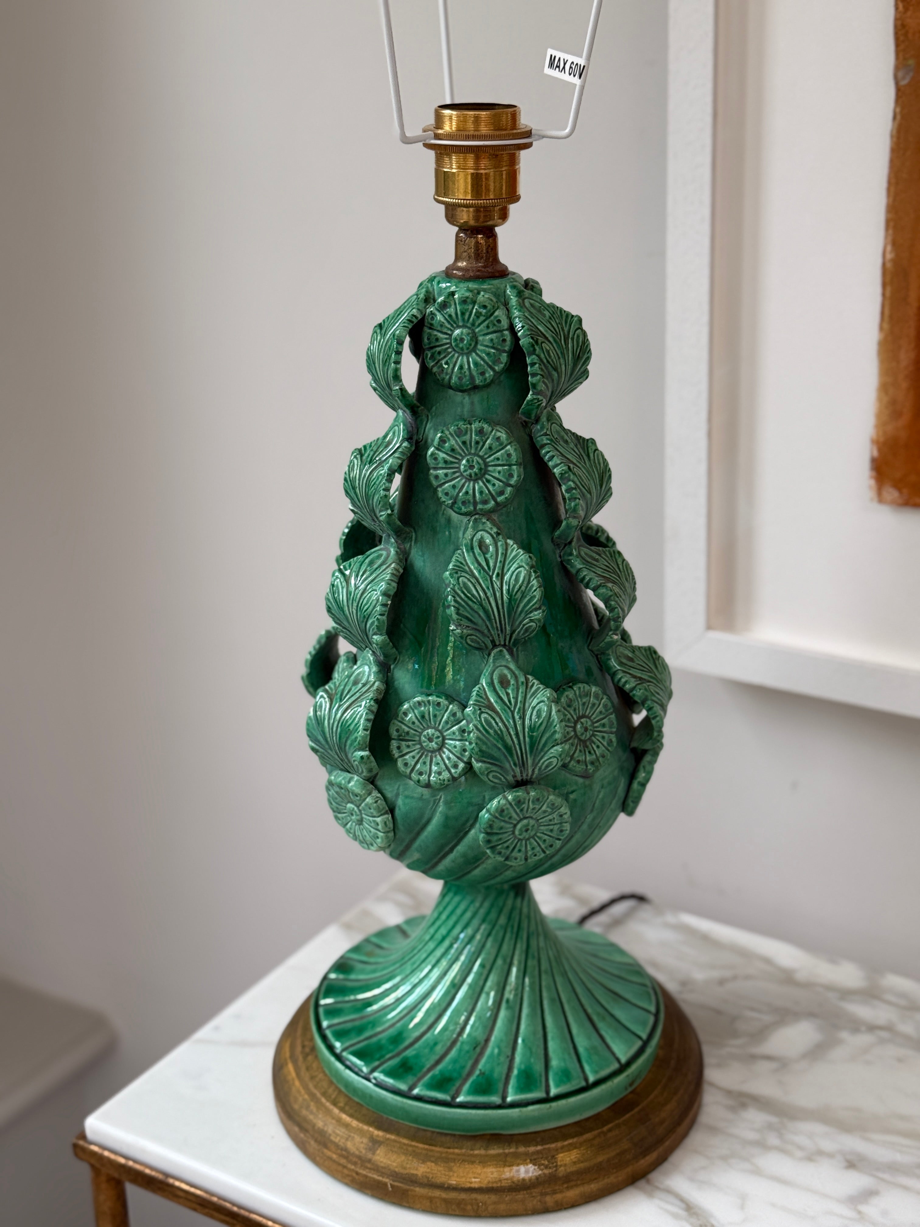 Green Manises Table Lamp on Wooden base