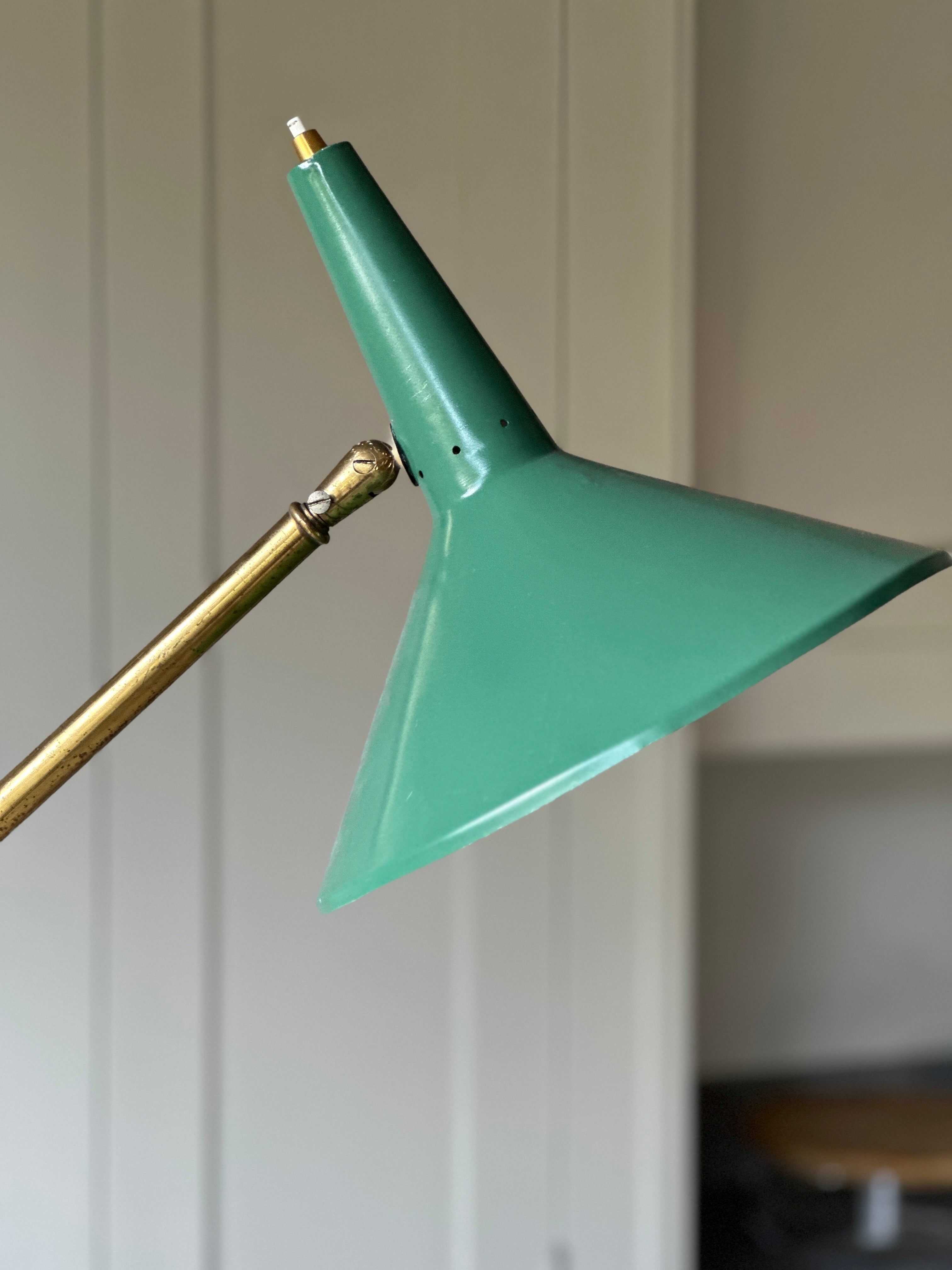 Italian 1950s Diabolo Floor Lamp in Green Enamel and Brass