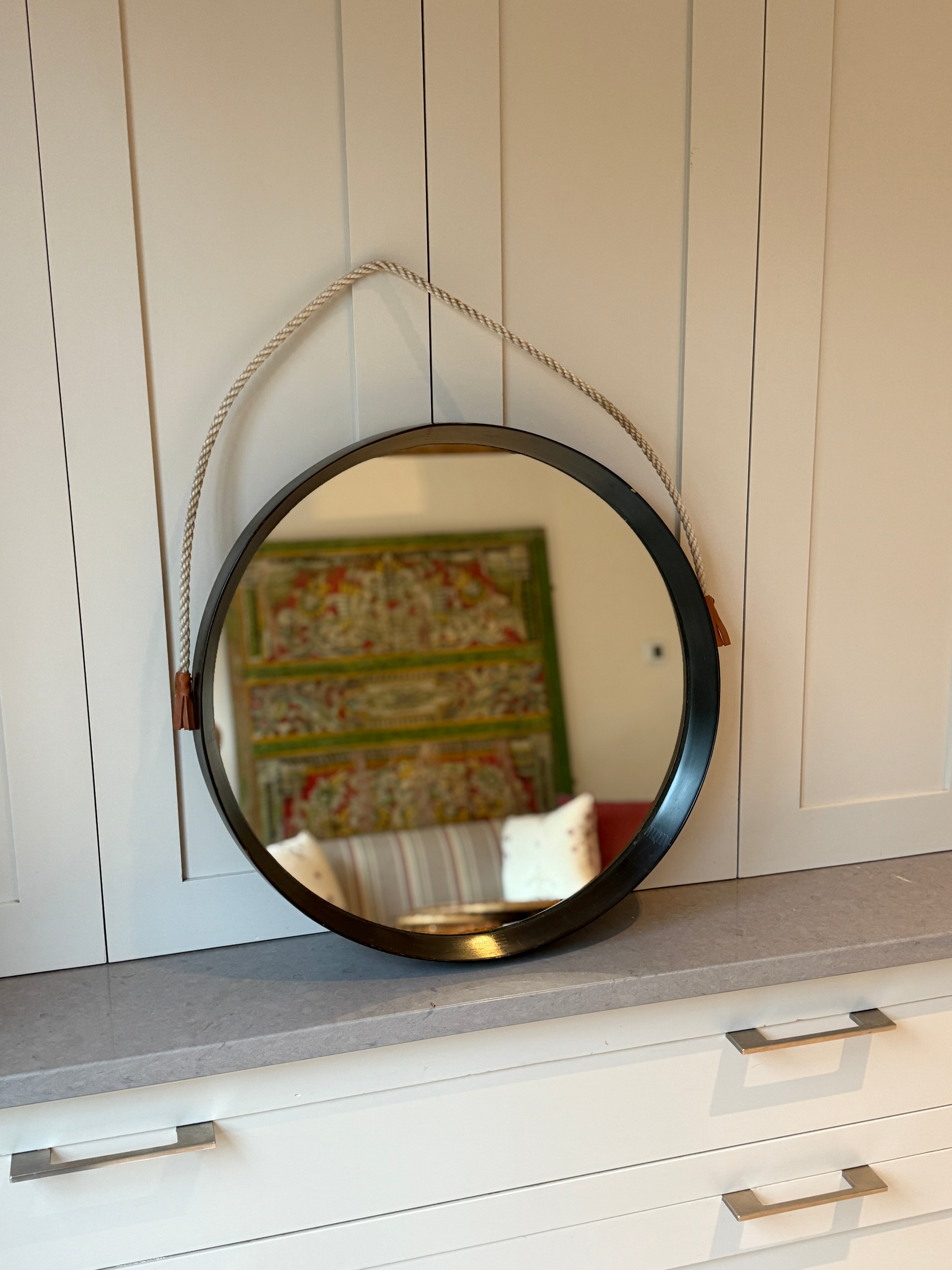 Black Round Lacquered Rope Mirror