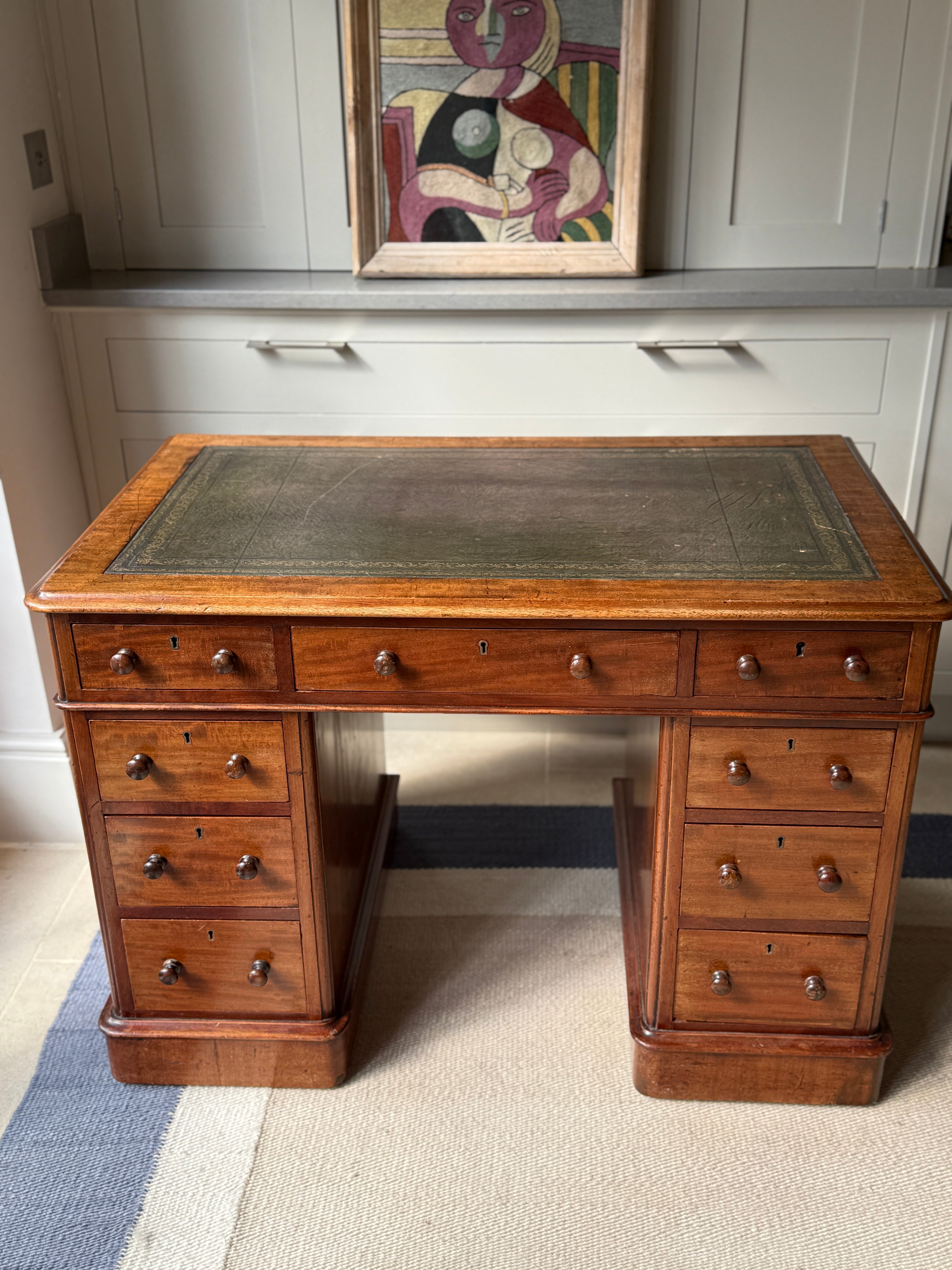 Mid 19th Century Mahogany Pedestal Desk