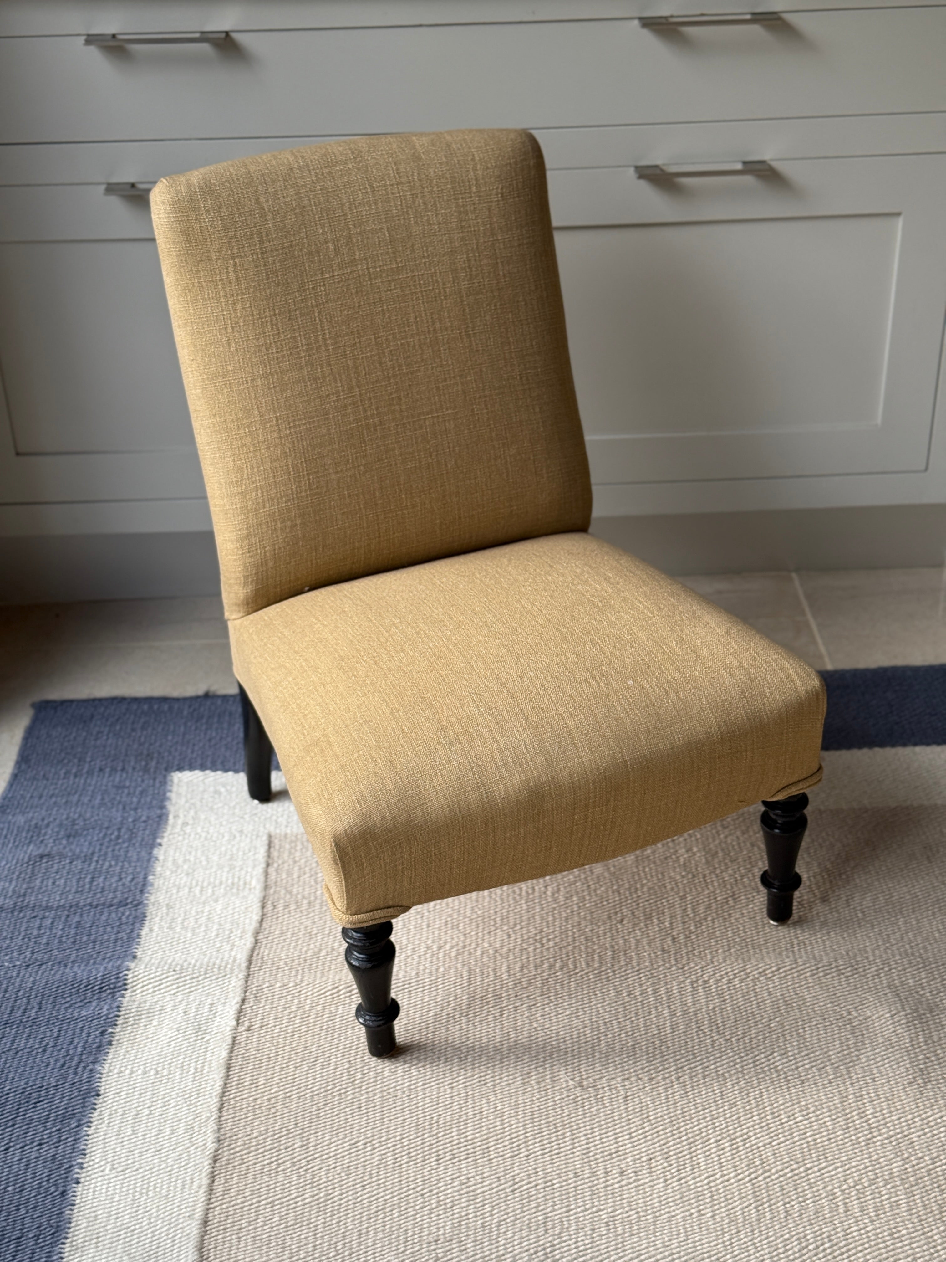 French 19th Century Slipper Chairs in linen