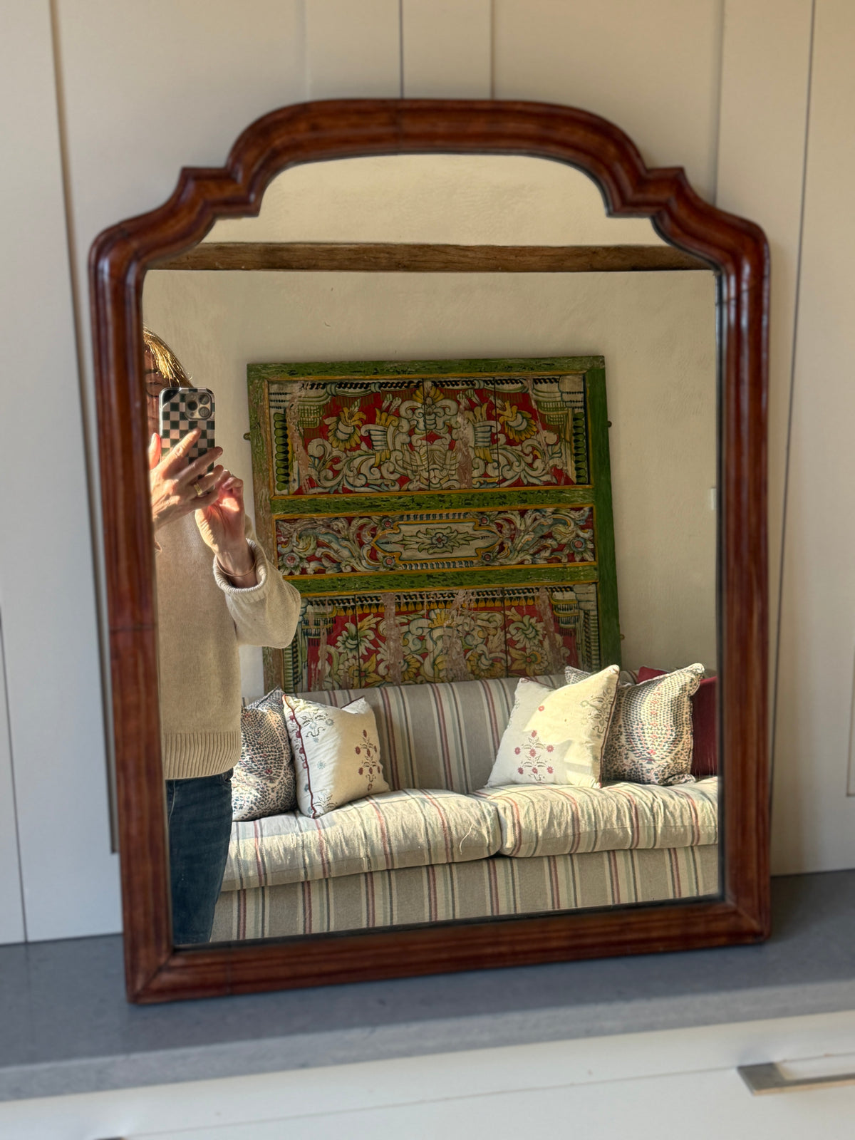 Early 18th-Century Style Arched Mahogany Mirror