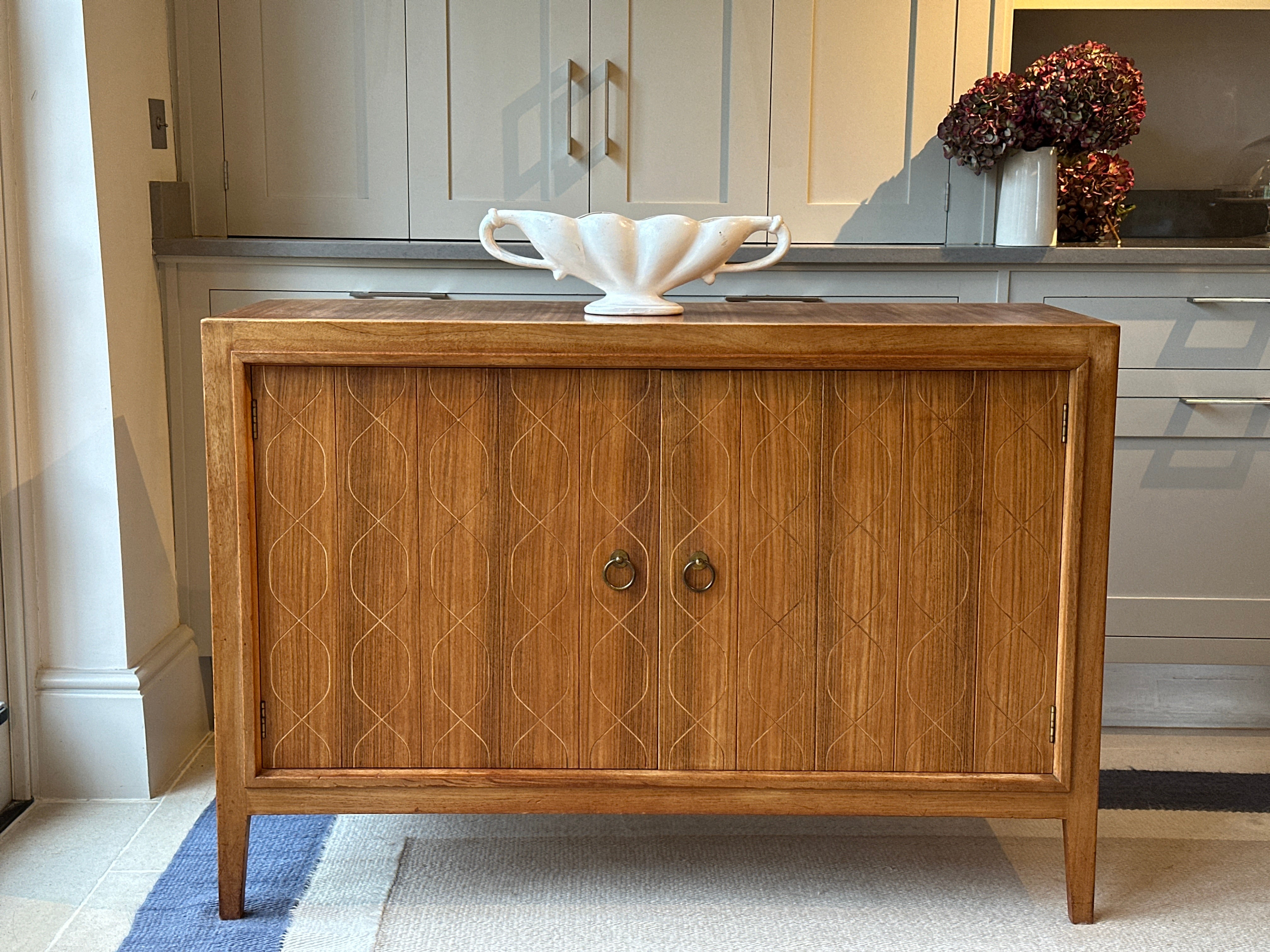 DF-Gordon Russell Double Helix