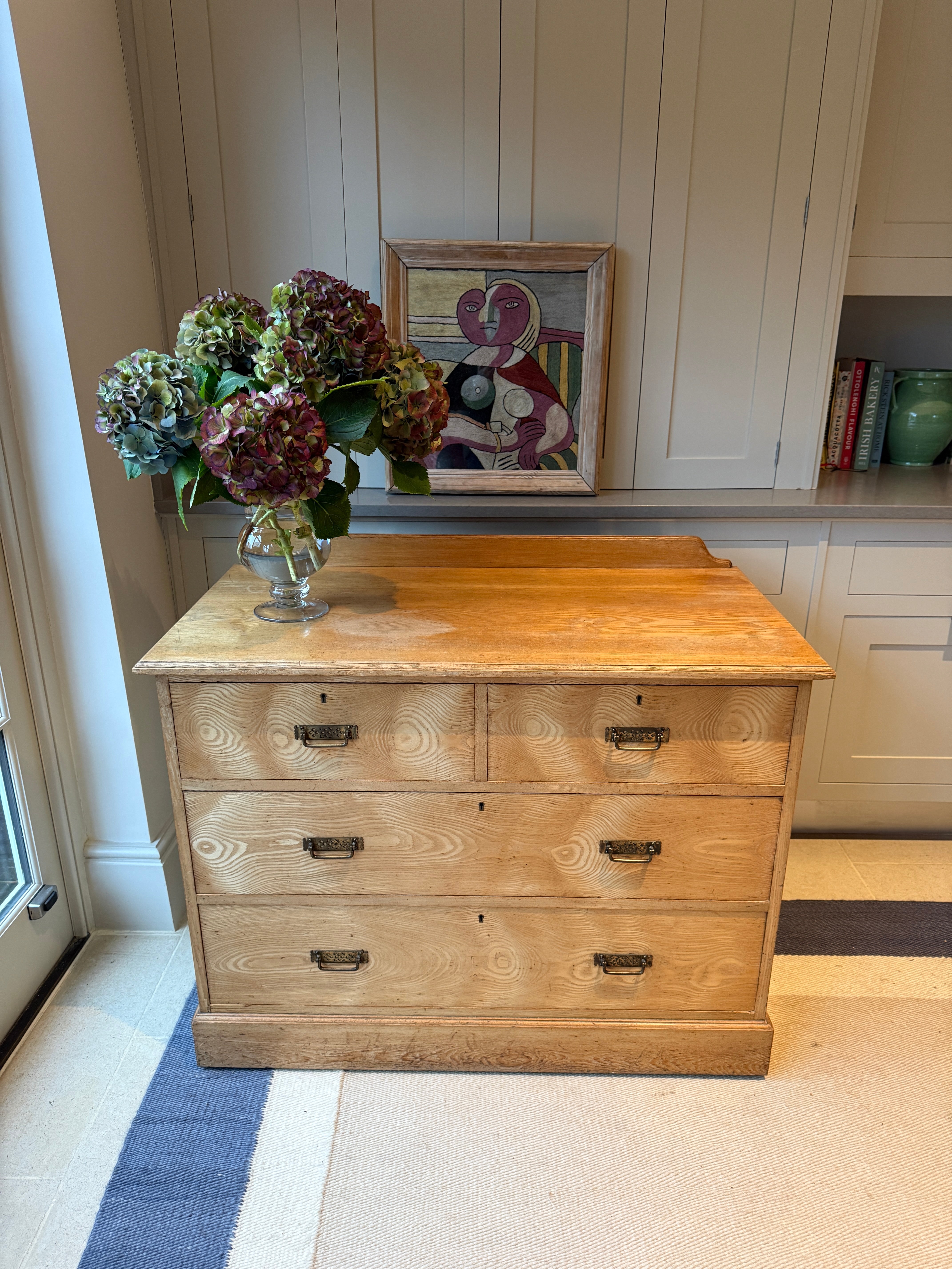 Tangential Cut Ash Chest of Drawers