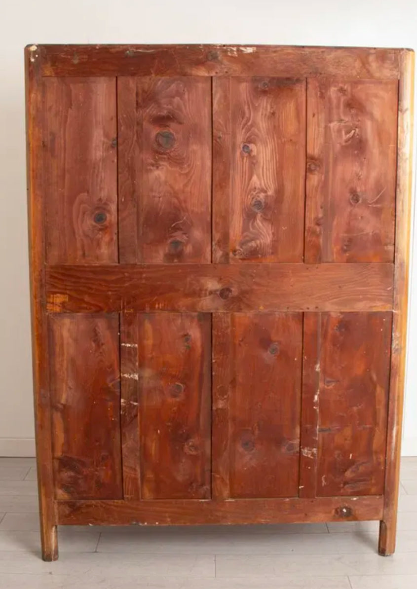 Oak 'Lygon' Wardrobe by Gordon Russell, made in Broadway, Worcestershire, England in 1925