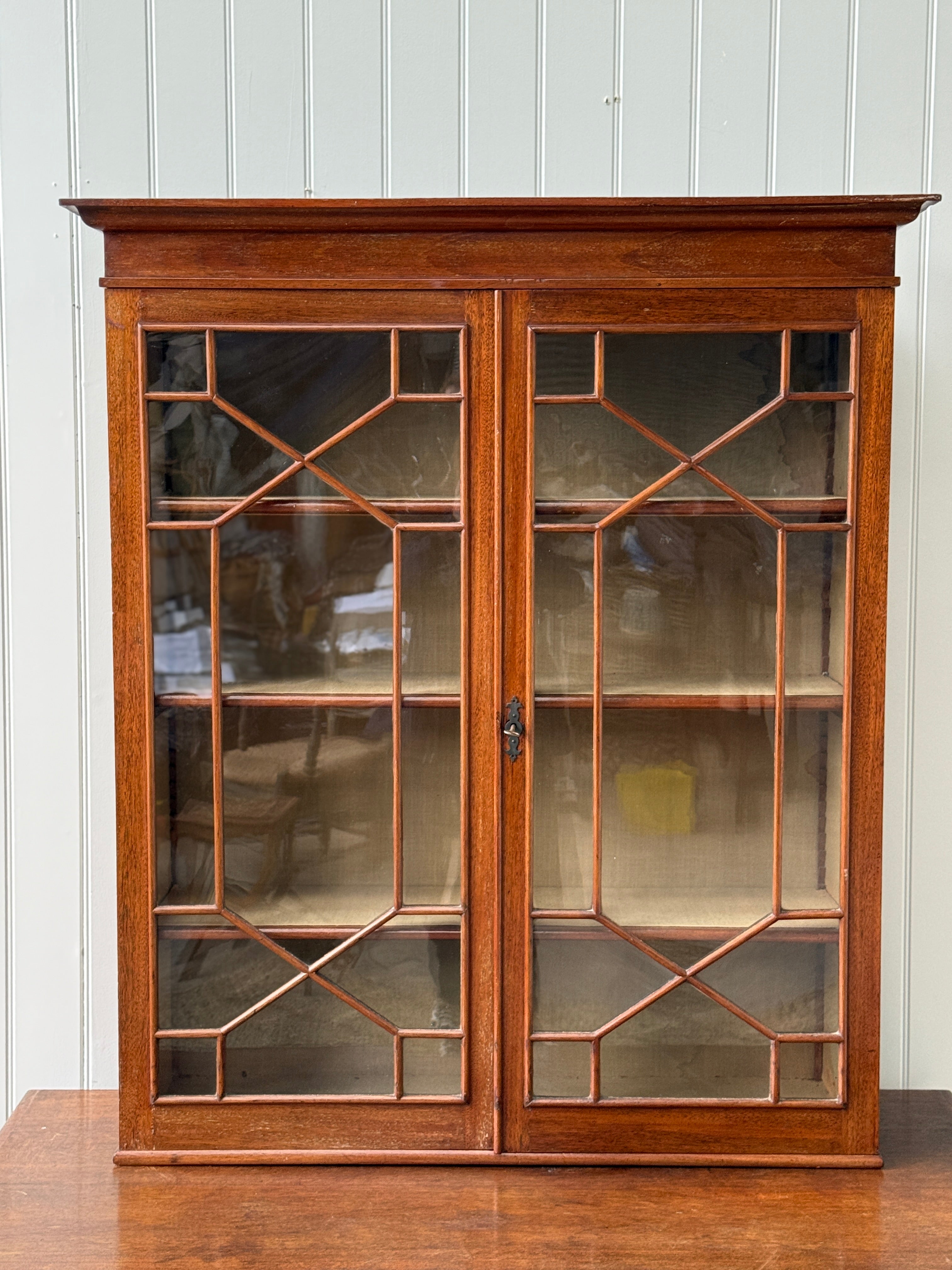 Astral Glazed Oak Wall Cabinet