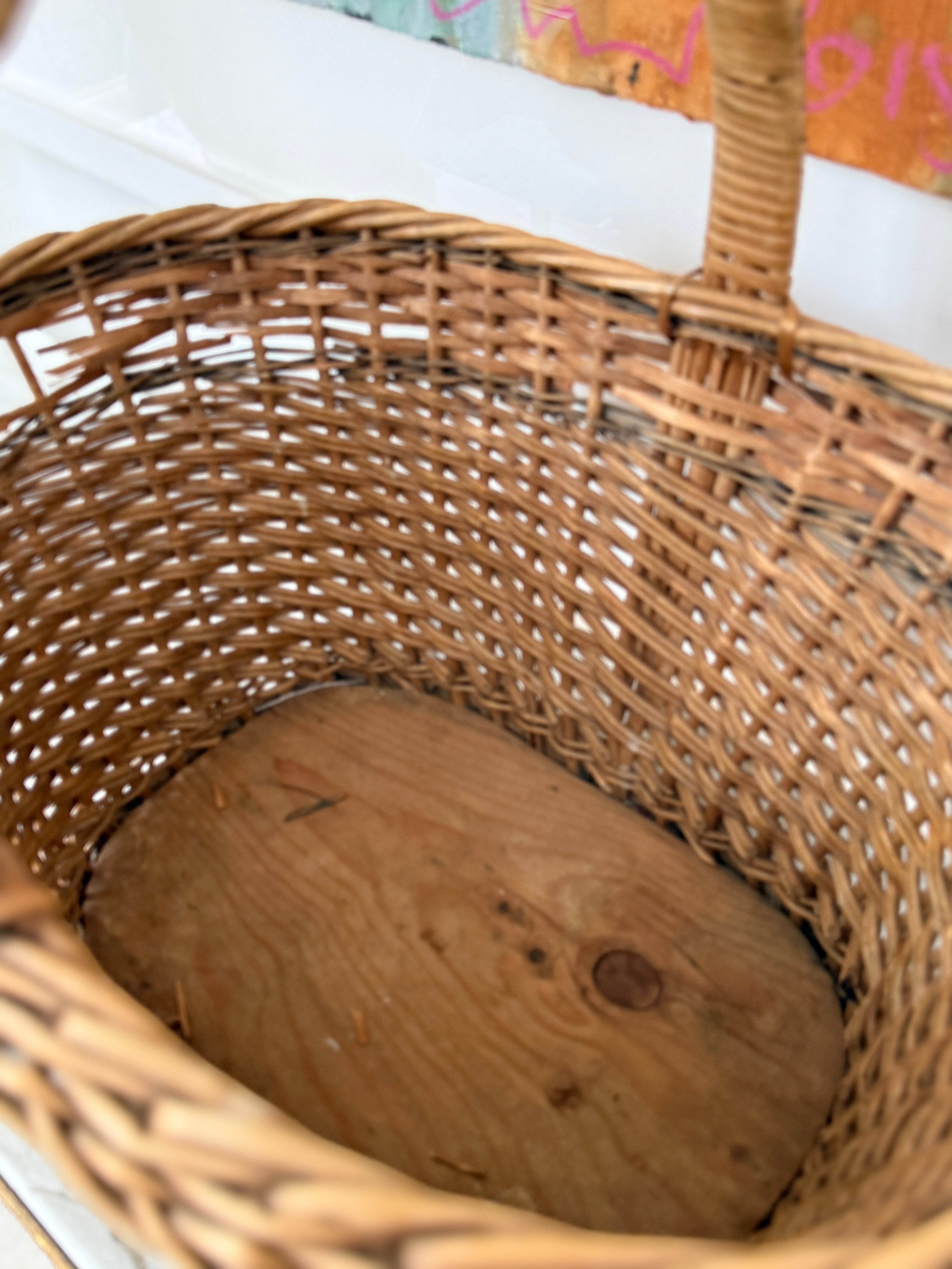 Medium Basket With plaited border