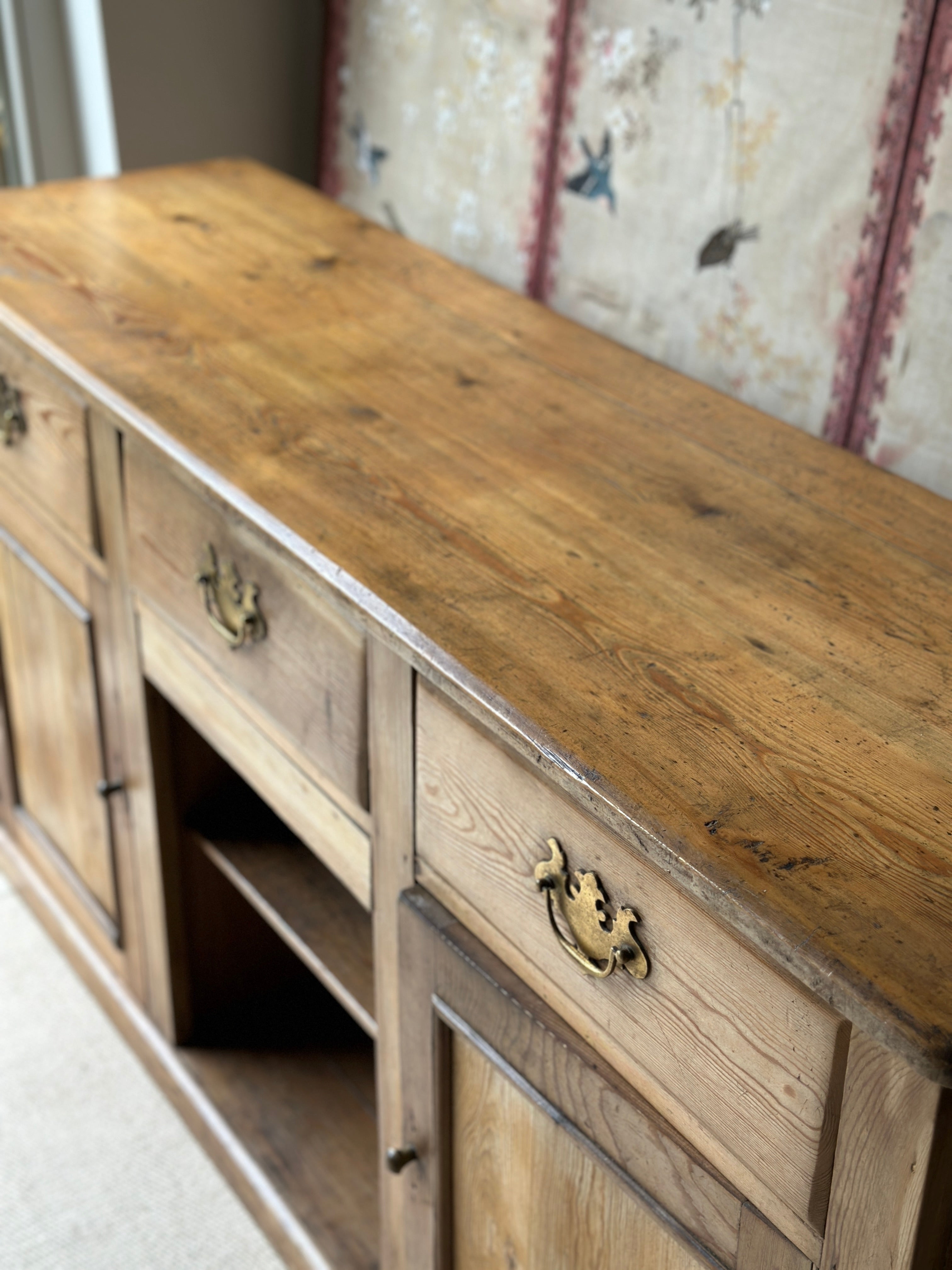 Small Antique Pine Dress base