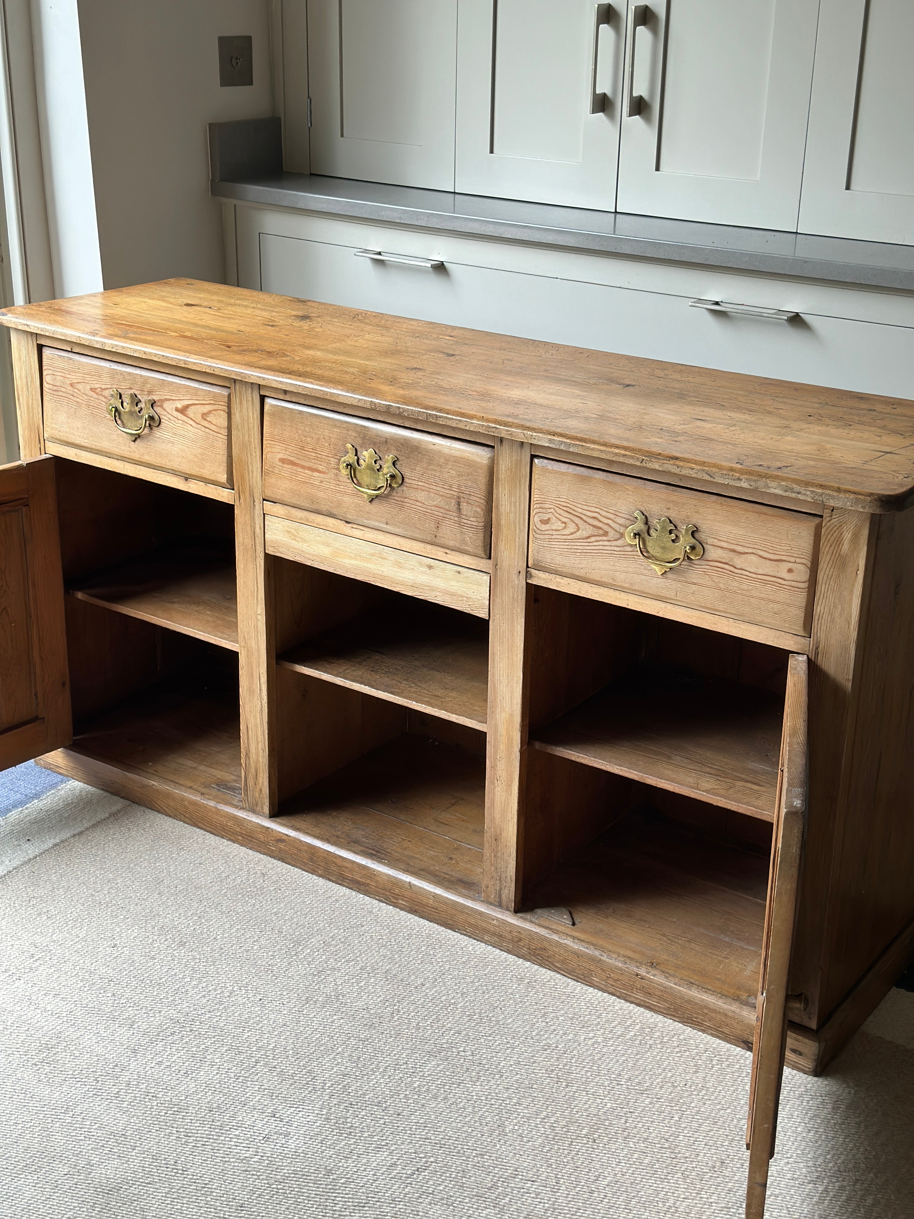 Small Antique Pine Dress base