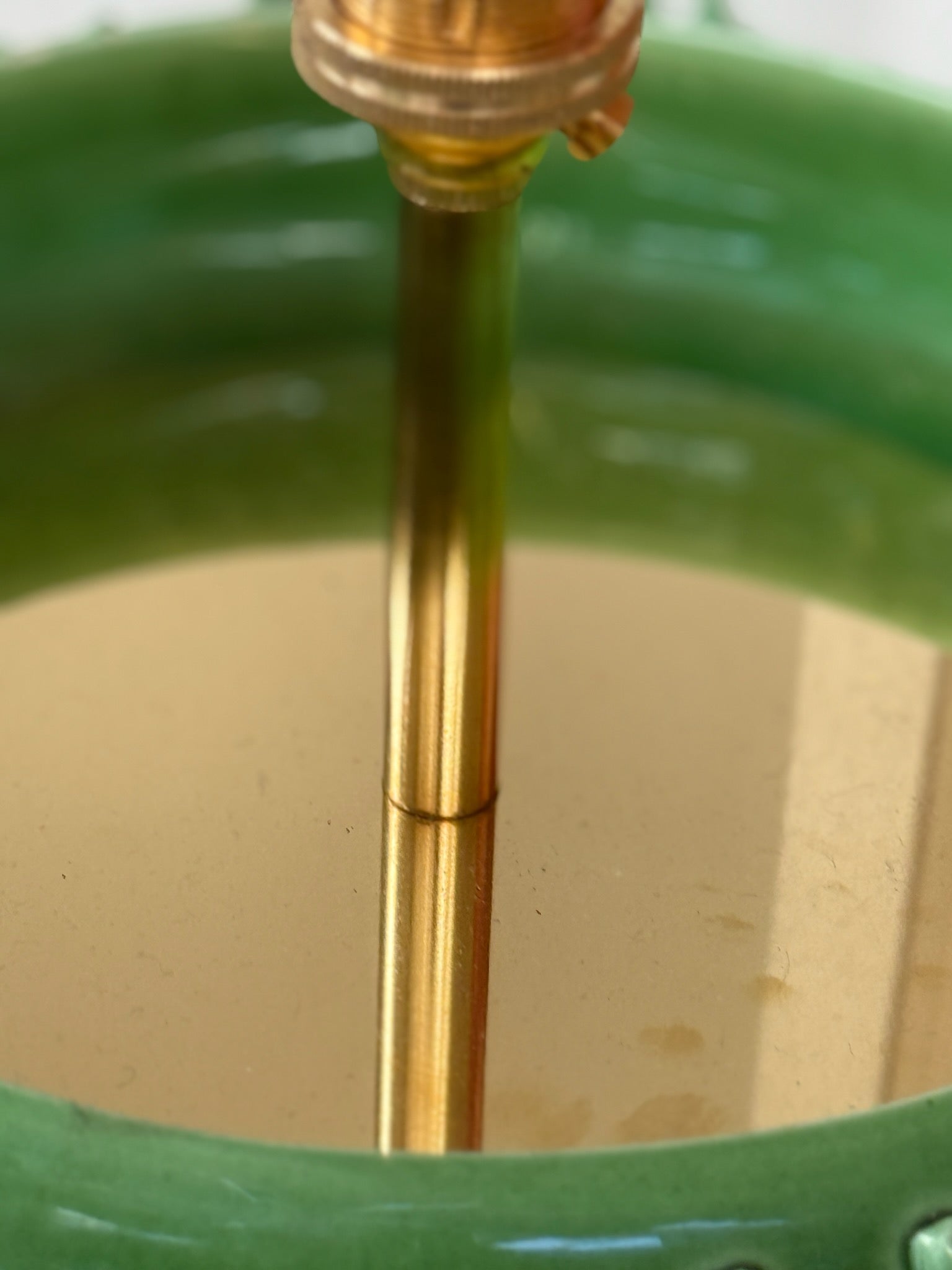Green Manises Lamp