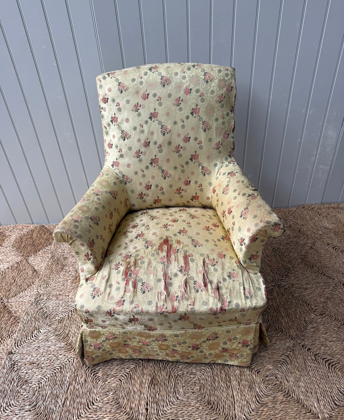 Single Floral Square Back