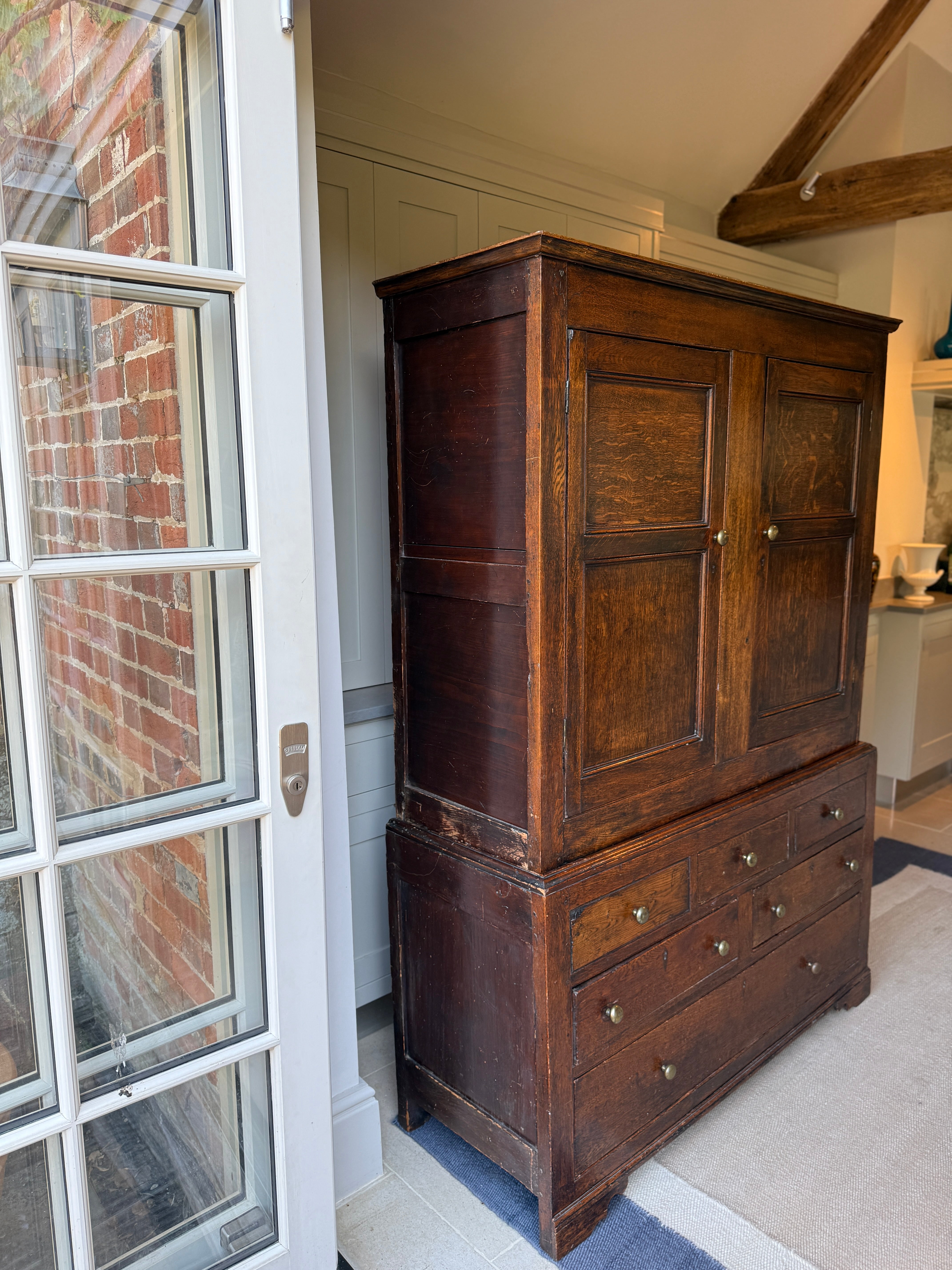 Early 19th Century English Oak Cupboard on Chest