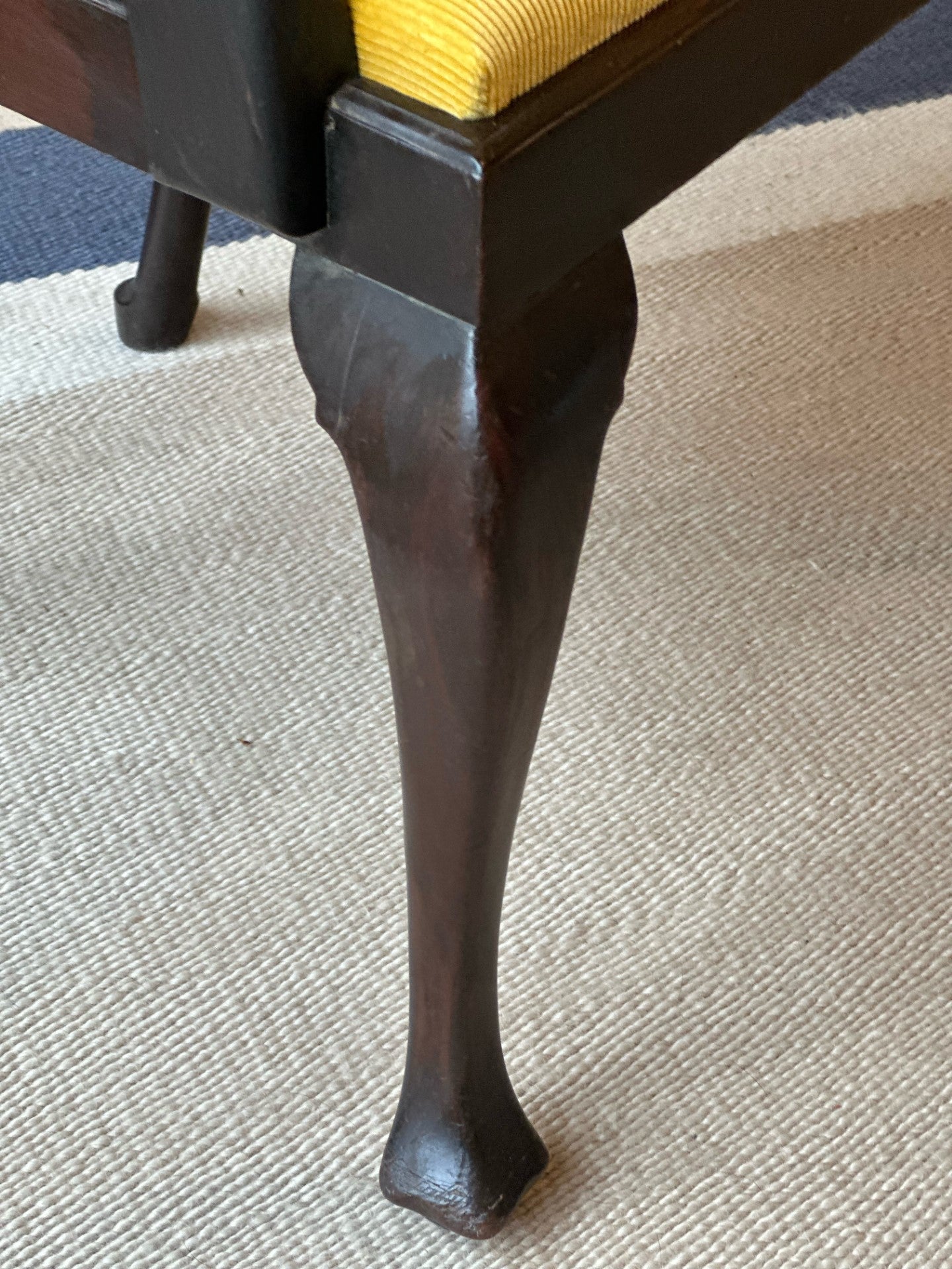 Super Set of 8 Queen Anne Walnut Dining Chairs