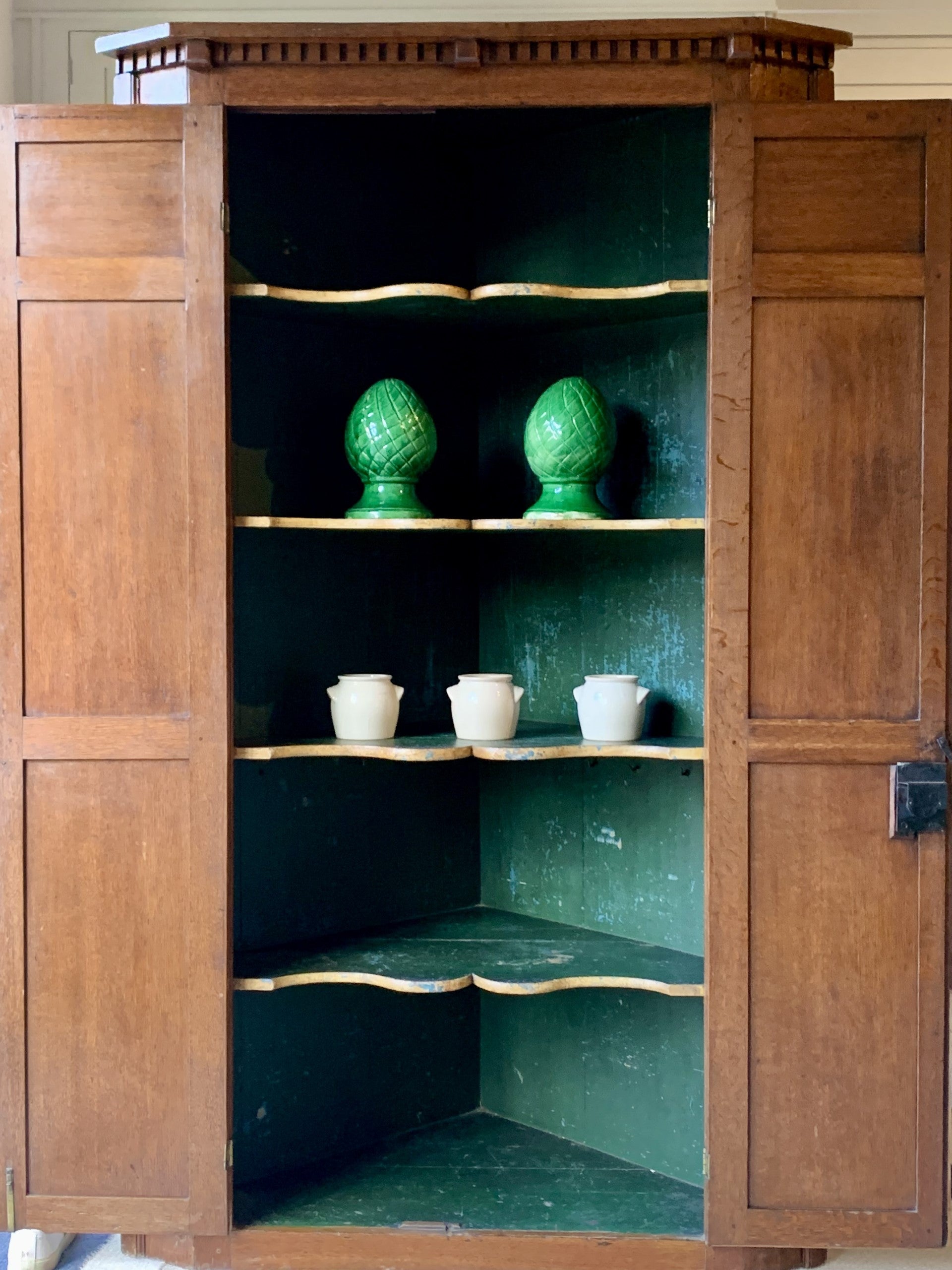 Georgian Painted Corner Shelf Cupboard