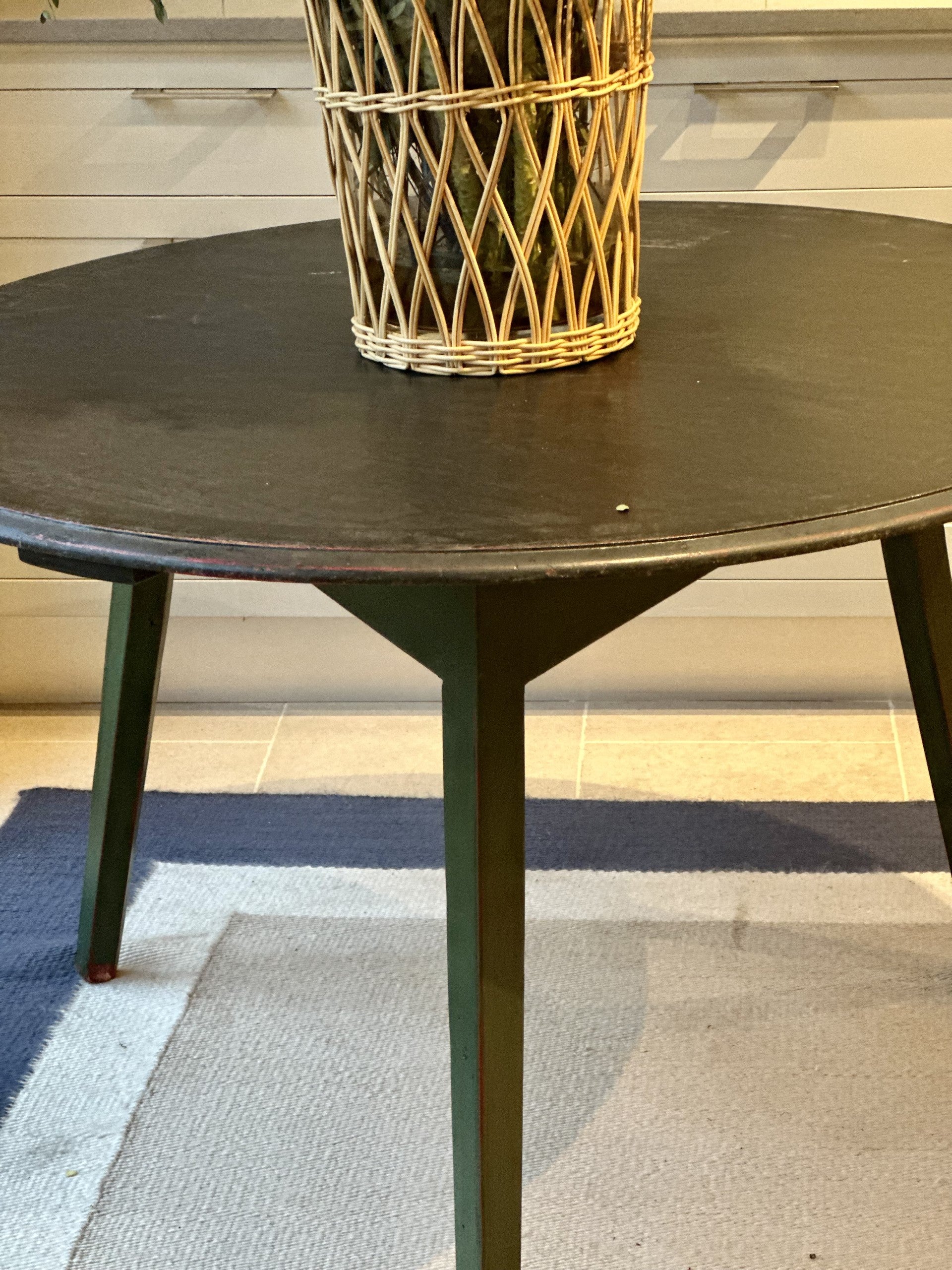 Medium Pine Cricket Centre Table with Black Top and Green Base