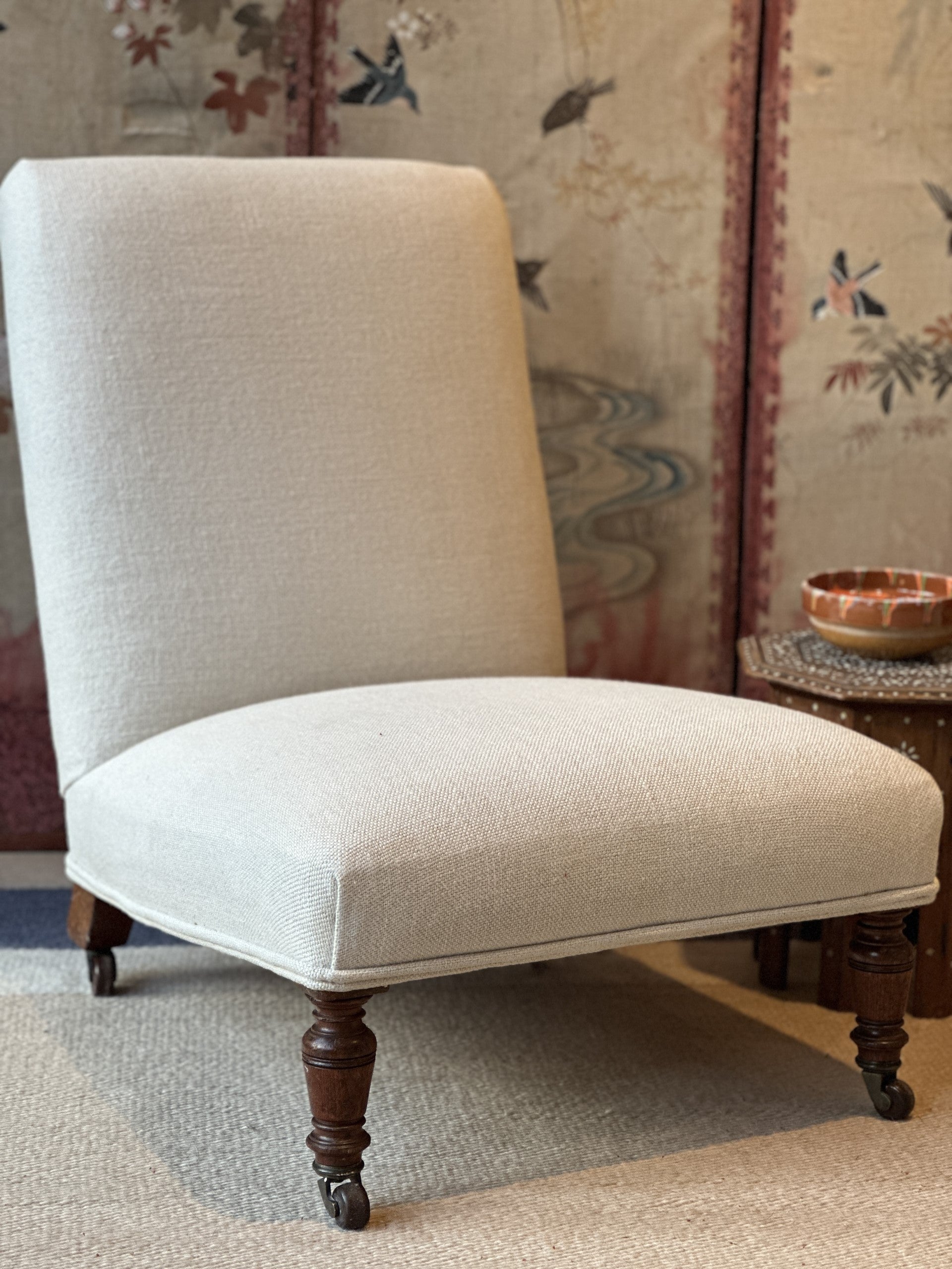 English bedroom slipper chair in RU linen.