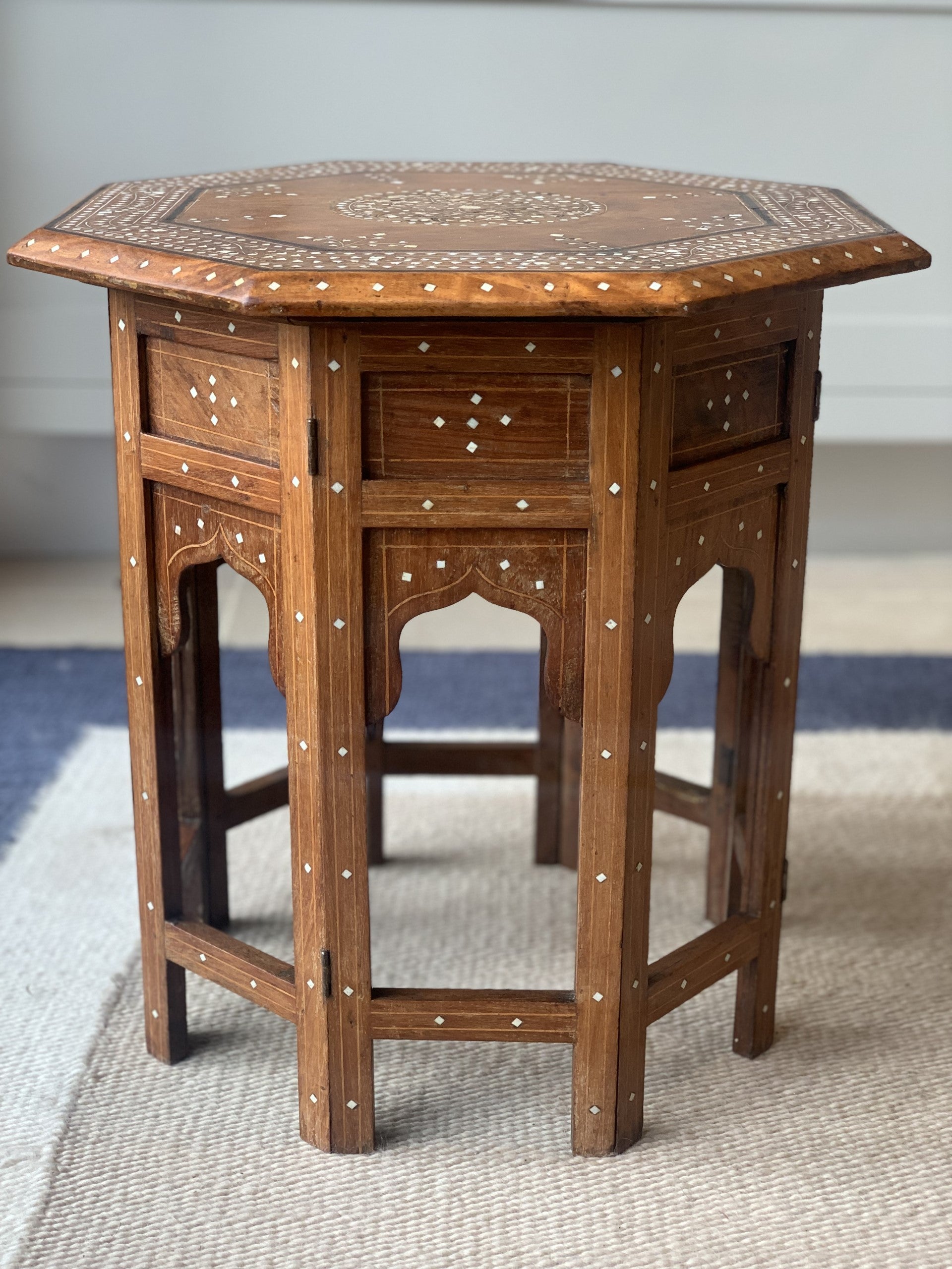 Lovely Medium Sized Hoshiarpur Octaganal Table