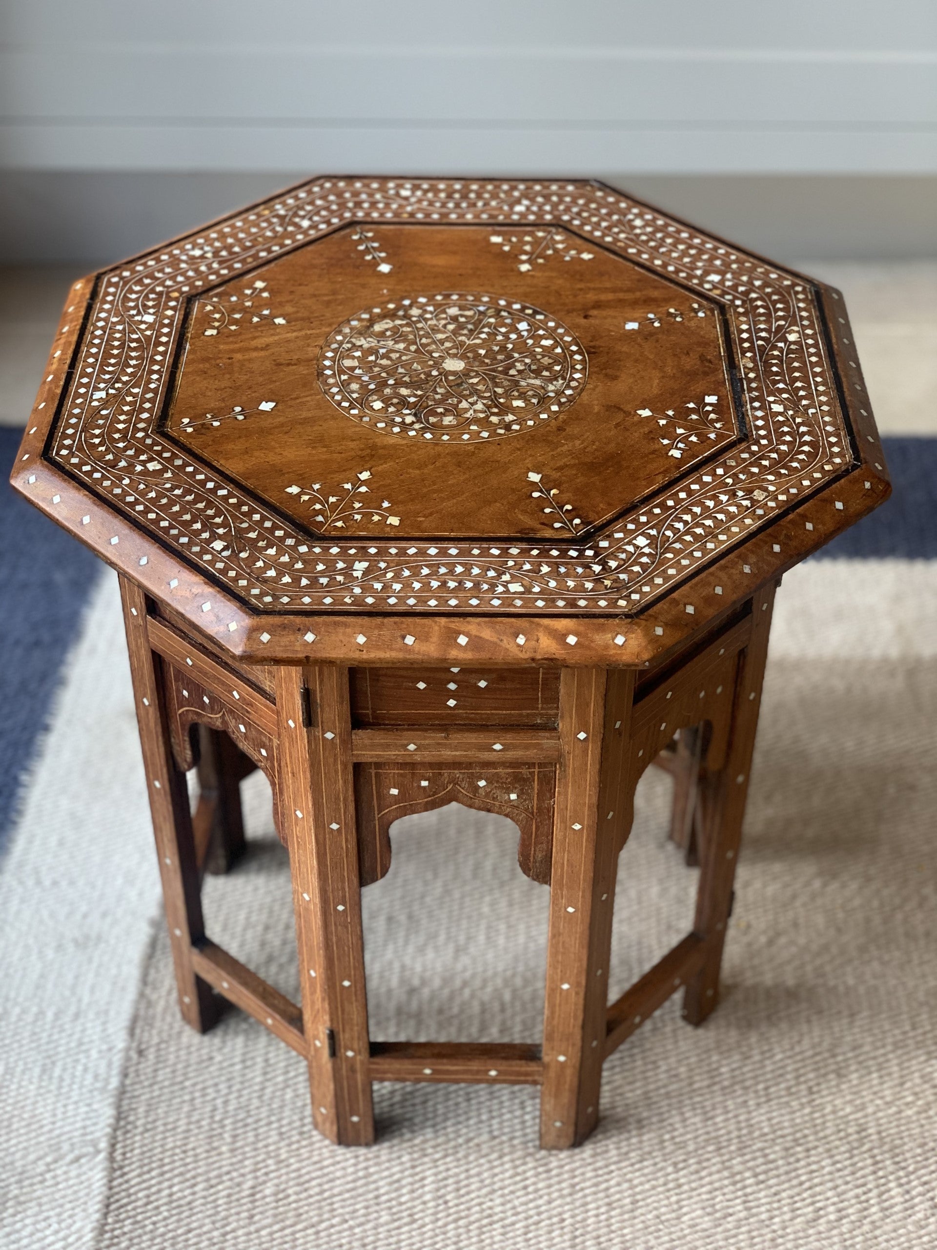 Lovely Medium Sized Hoshiarpur Octaganal Table