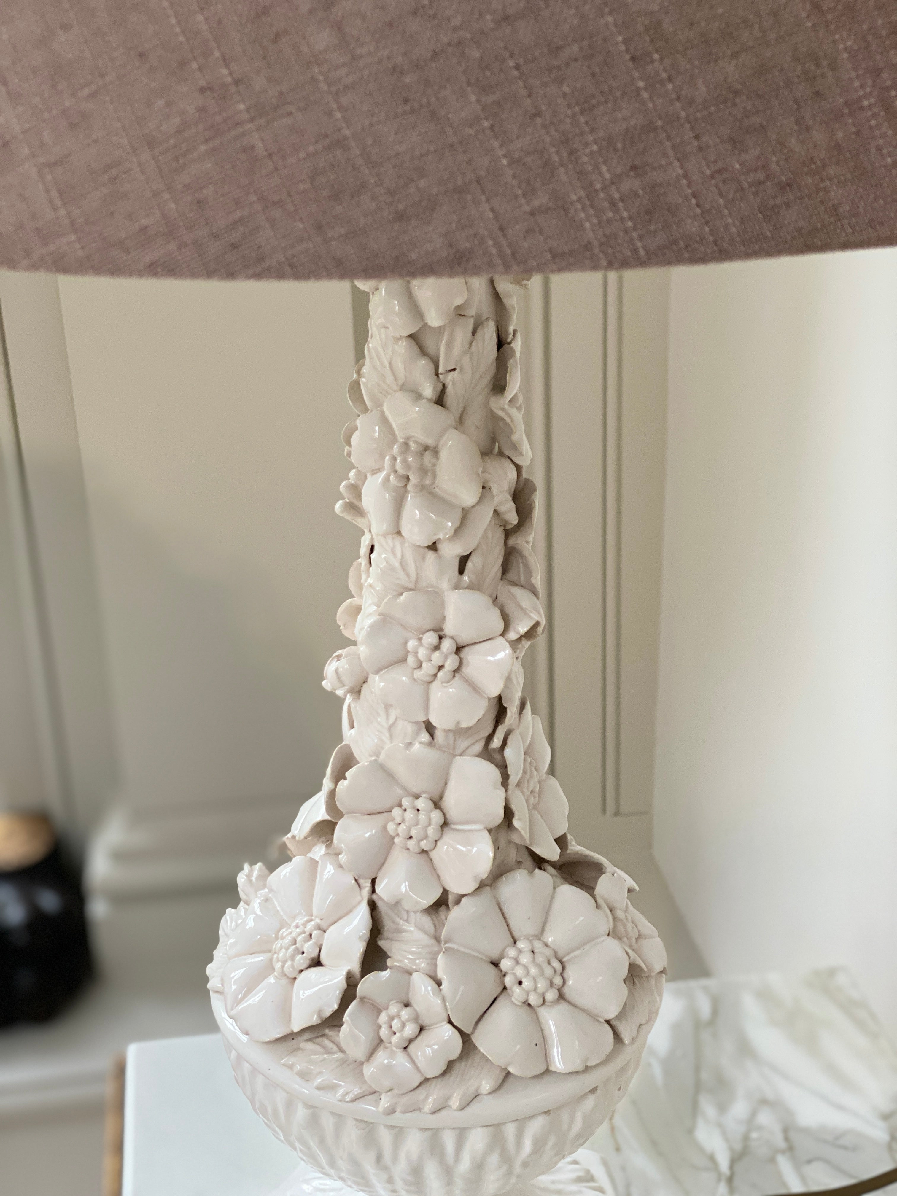 Vintage Floral Ceramic Table Lamp