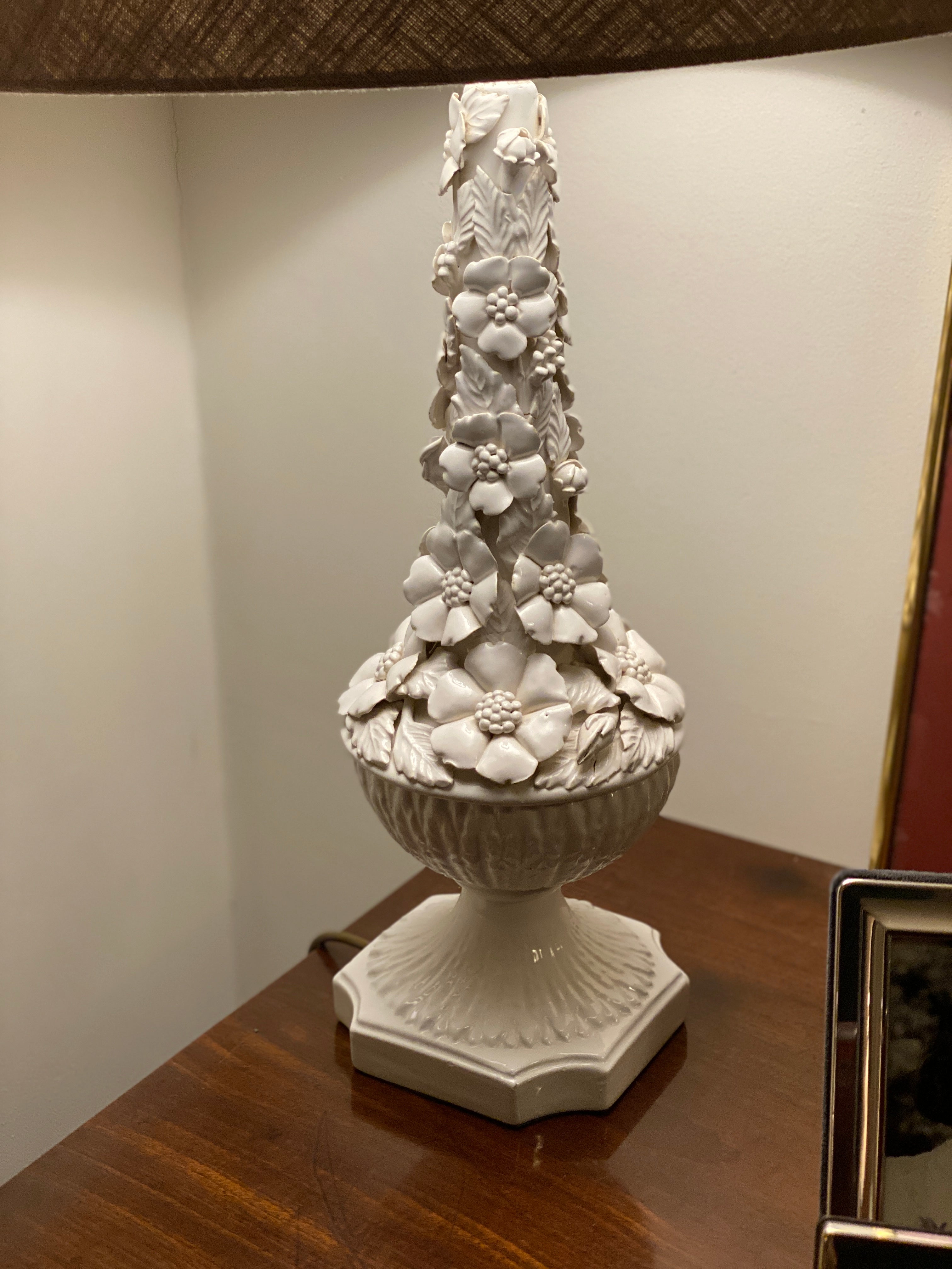 Vintage Floral Ceramic Table Lamp