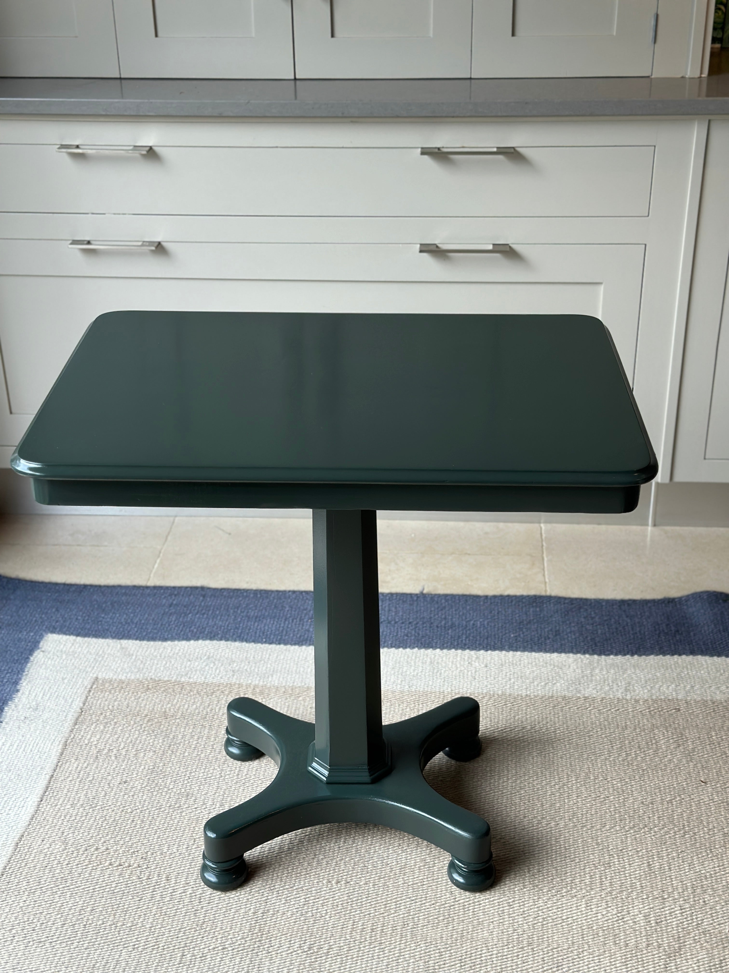 Small Charming Pedestal Table in Studio Green Gloss by F&B
