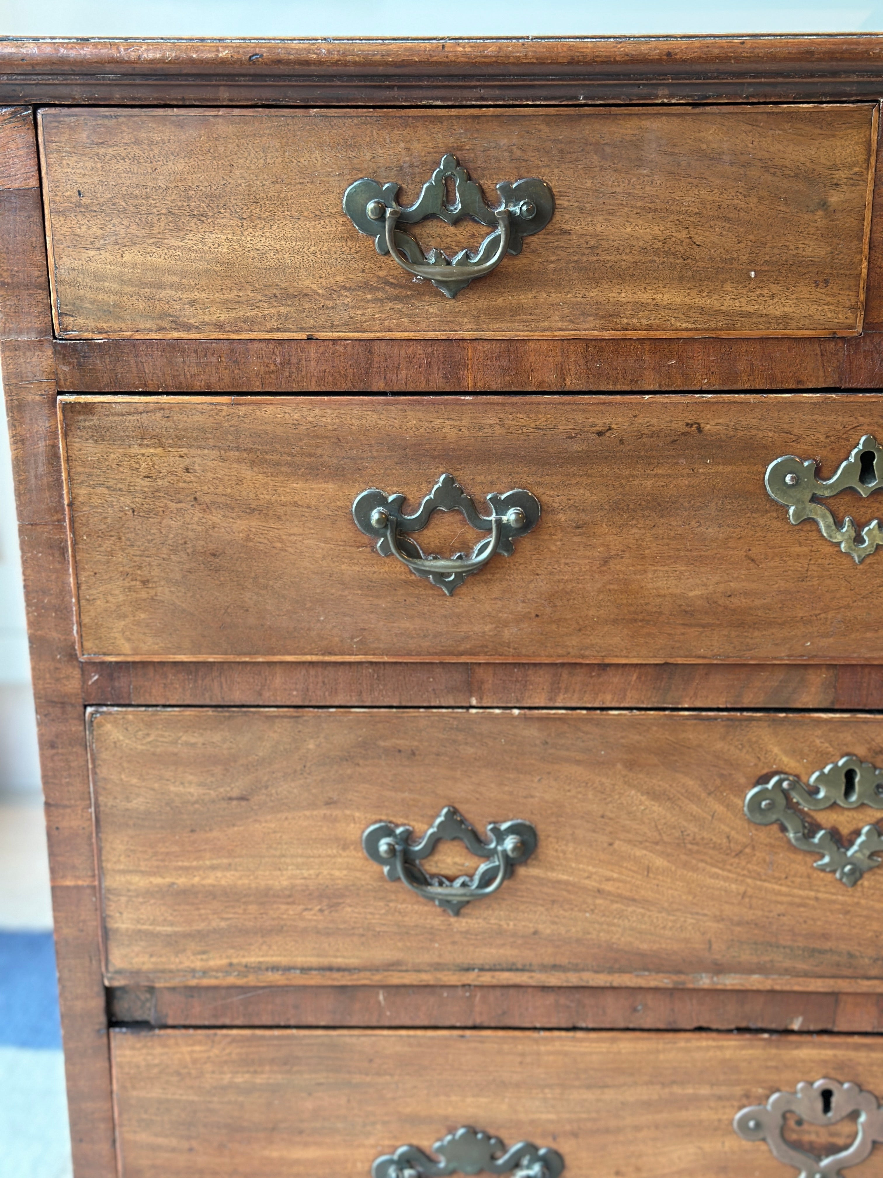 Small Georgian Chest of Drawers