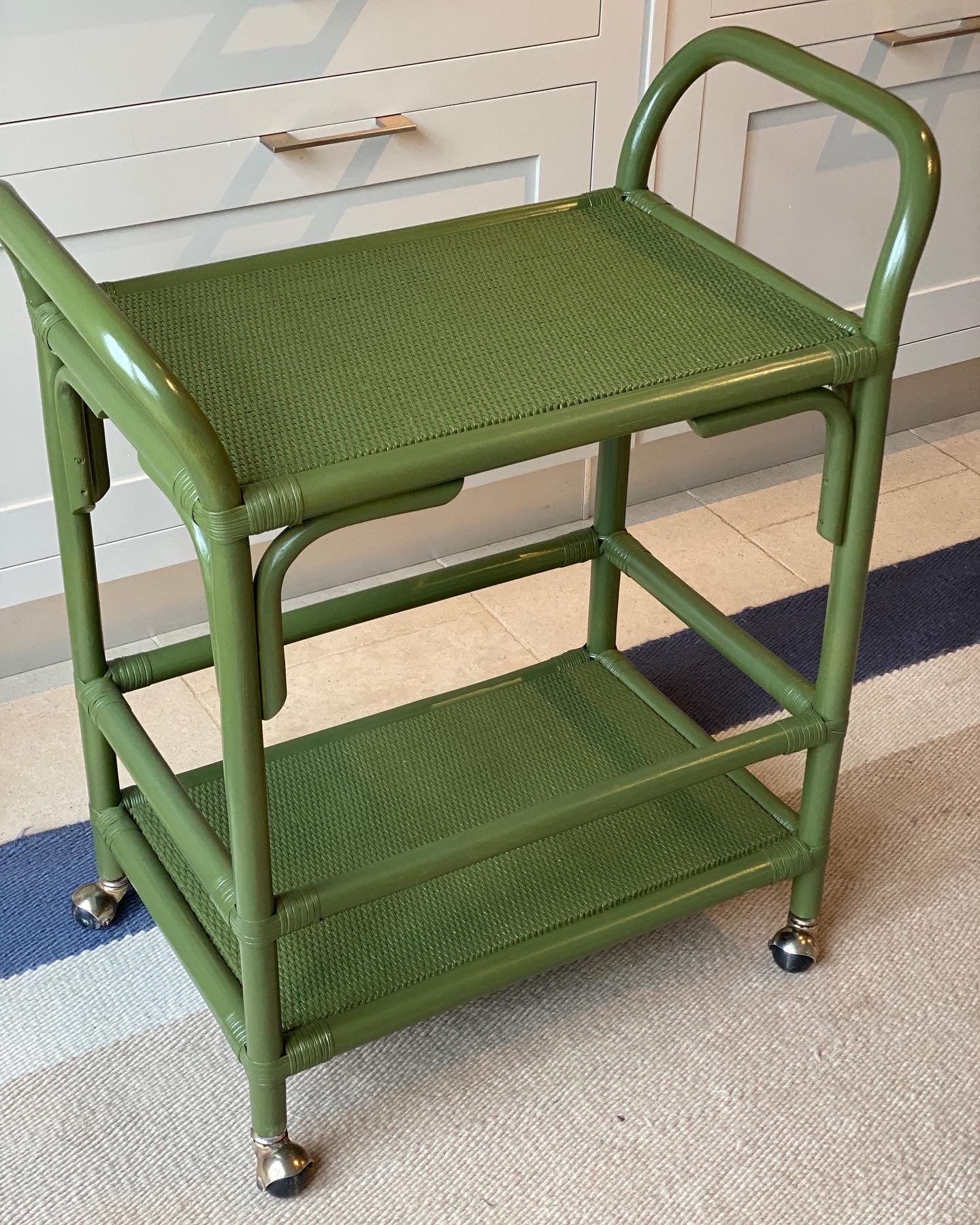 Pretty Cane Trolley on Castors