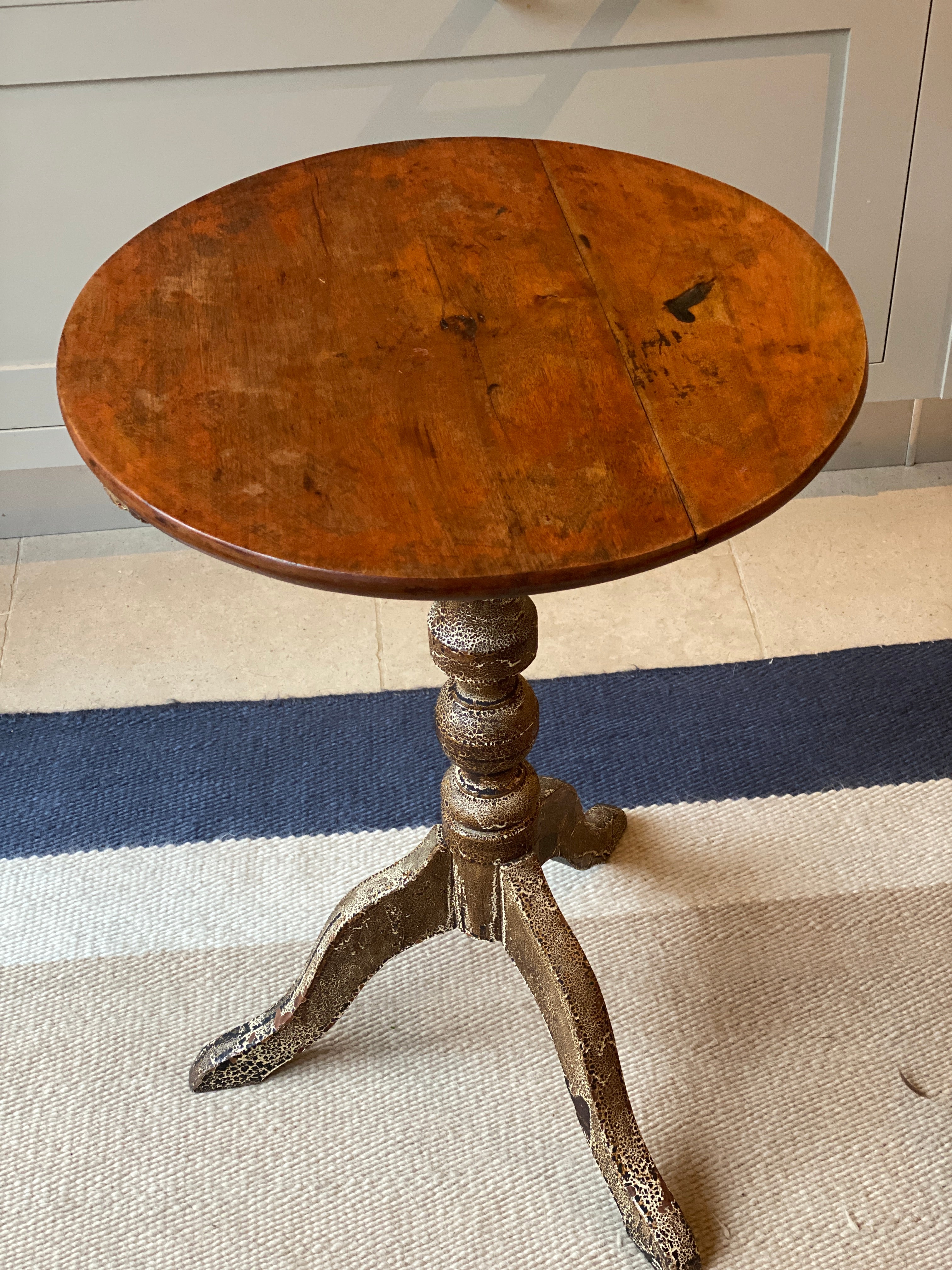 Pretty Tripod Table with lovely original painted leg