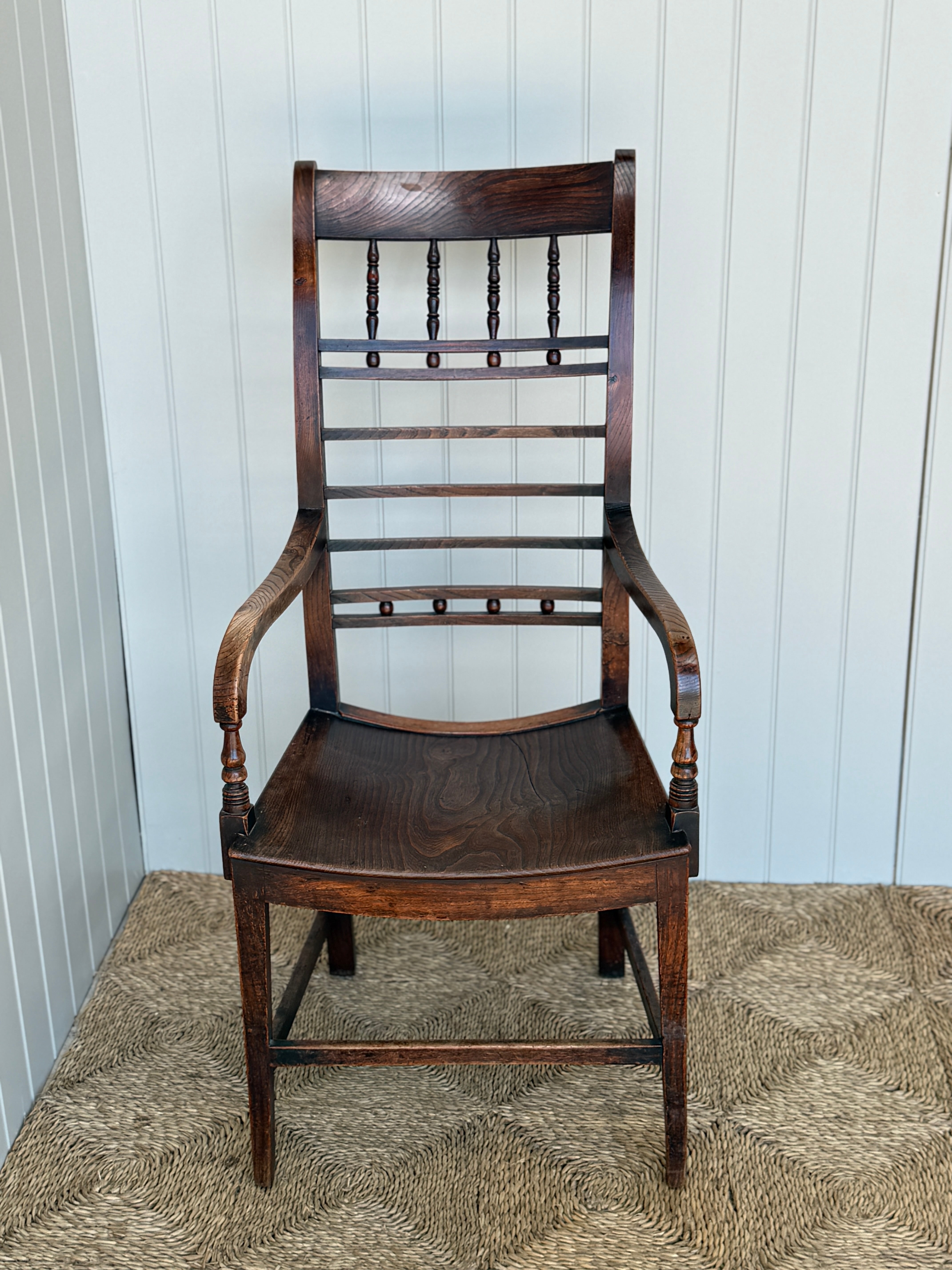 Regency Mendlesham Armchair made of Elm, Ash and Fruitwood