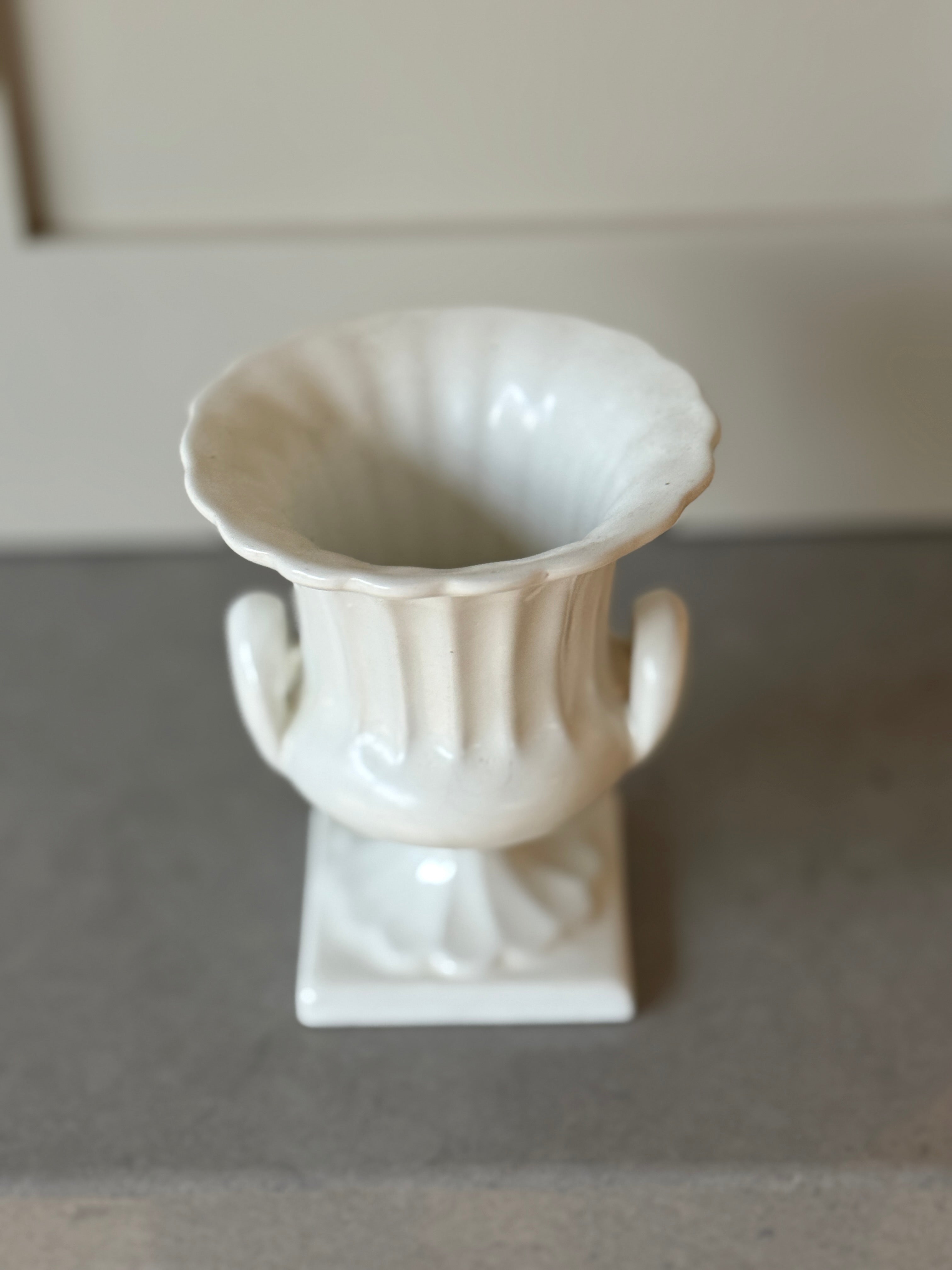 Very Small Shorter & Son Ceramic urn