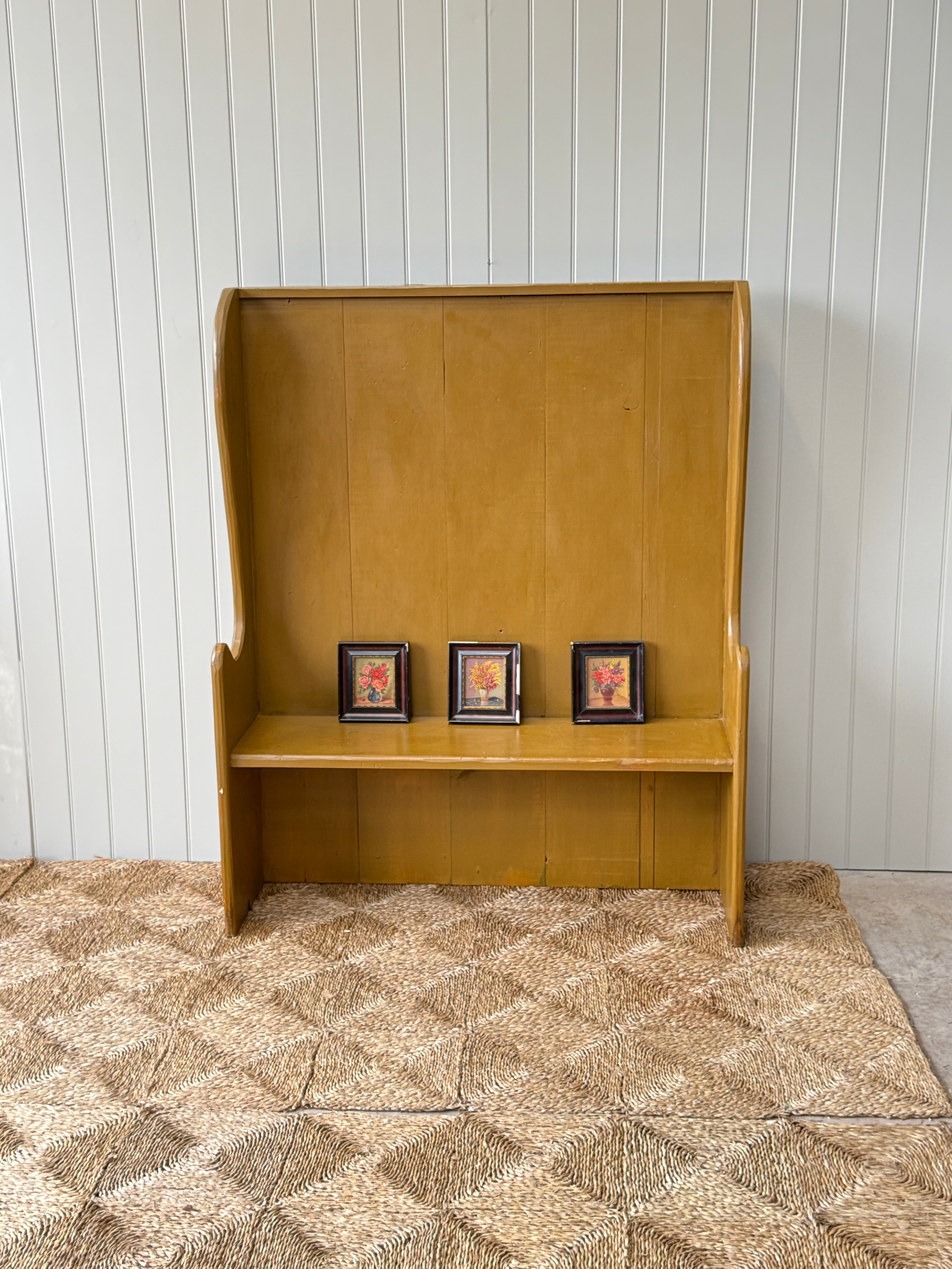 Small Welsh Settle in Mustard Yellow