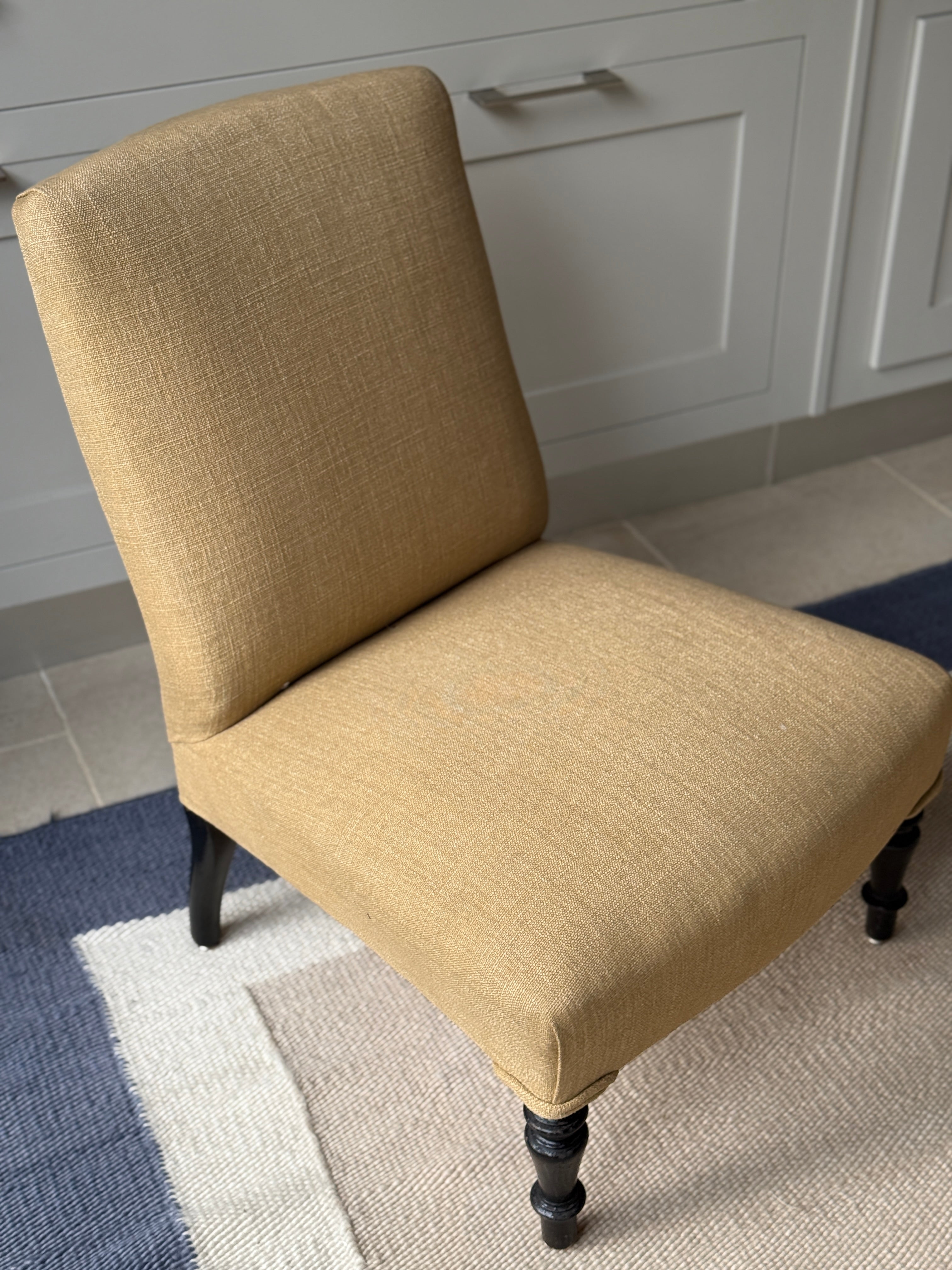 French 19th Century Slipper Chairs in linen