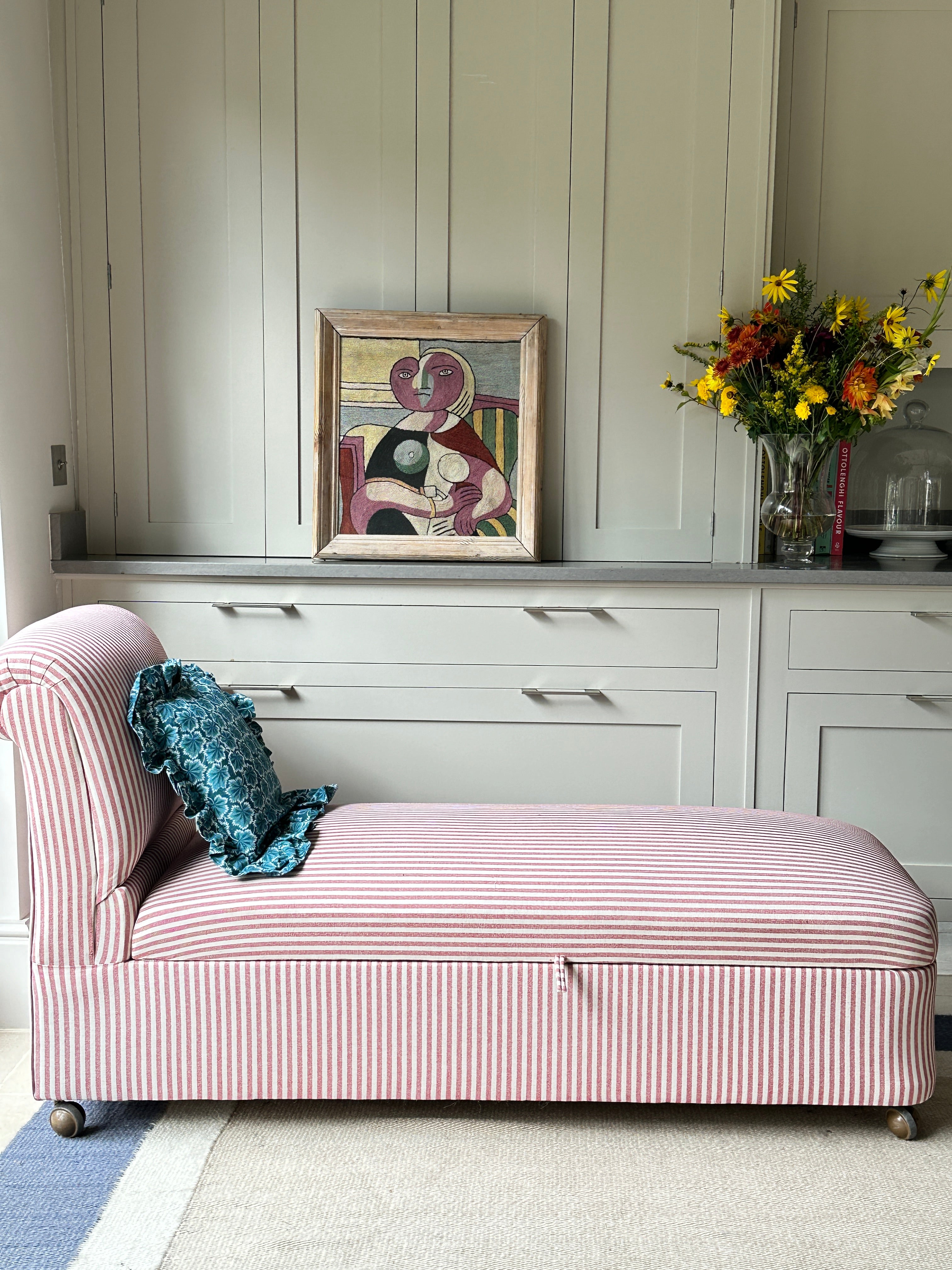 Early C20th French Storage Chaise