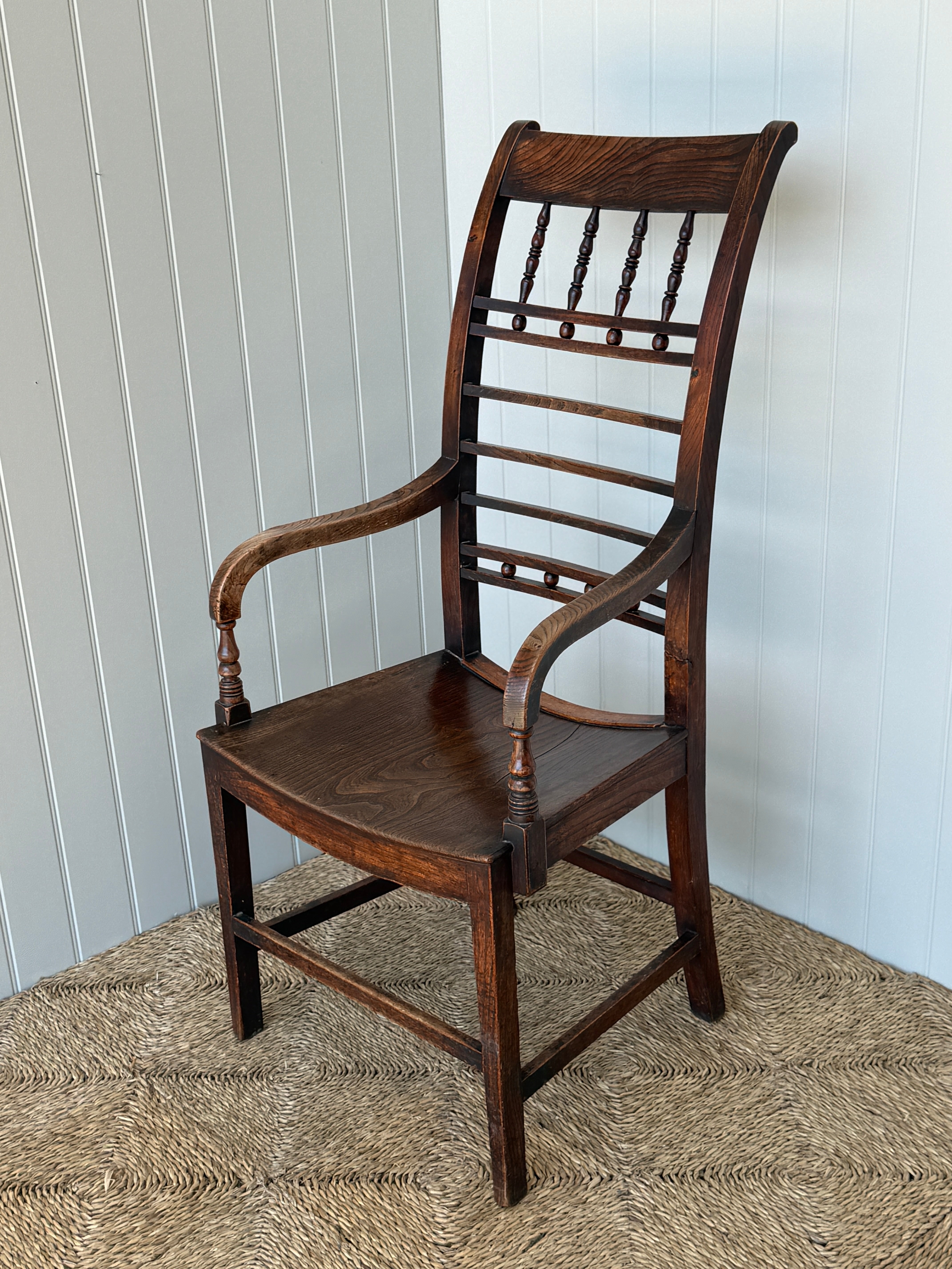 Regency Mendlesham Armchair made of Elm, Ash and Fruitwood