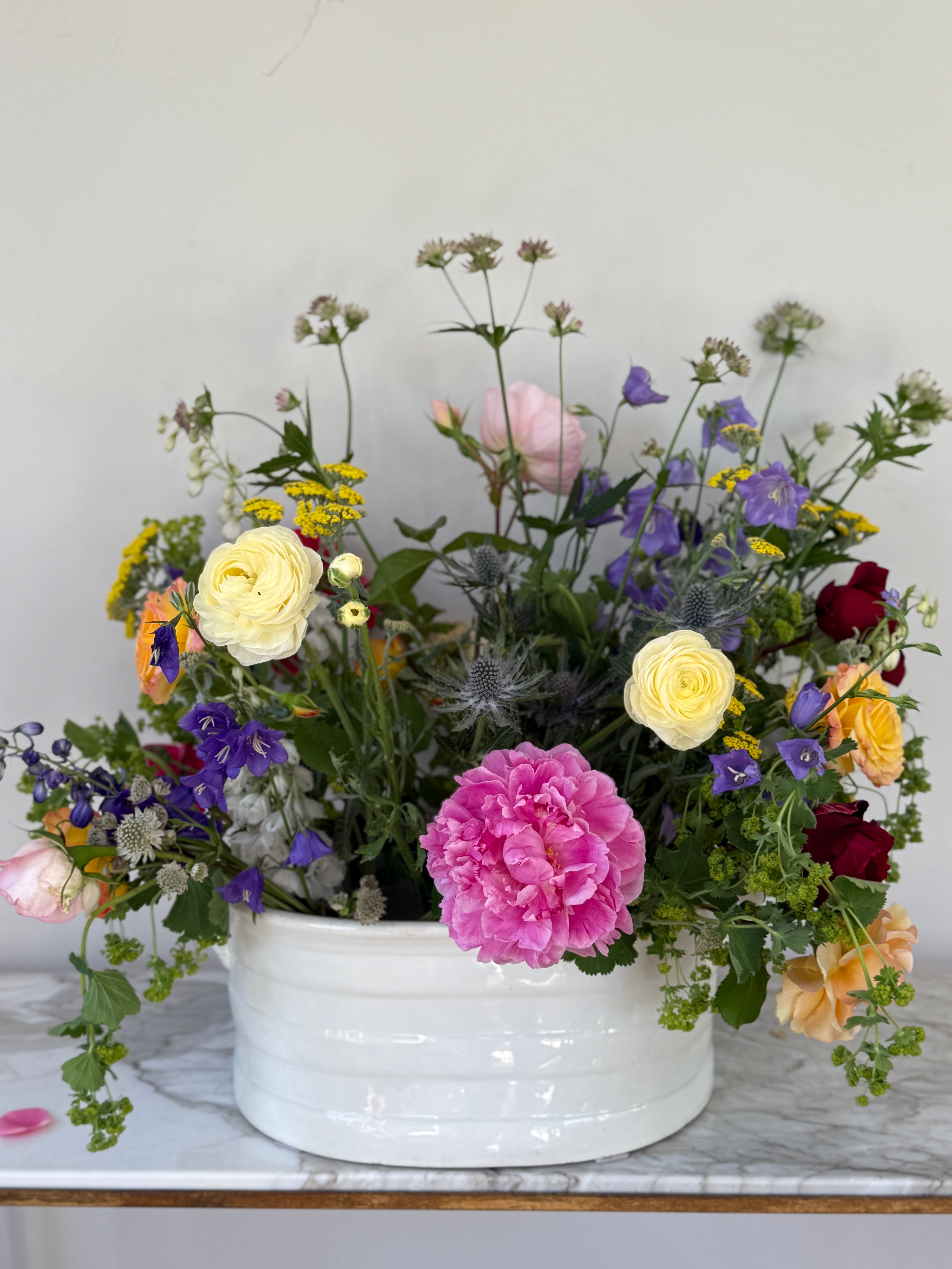 Medium Wedgwood White Banded Foot bath Planter