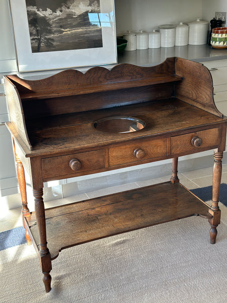 Charming Oak Washstand with Shaped Gallery