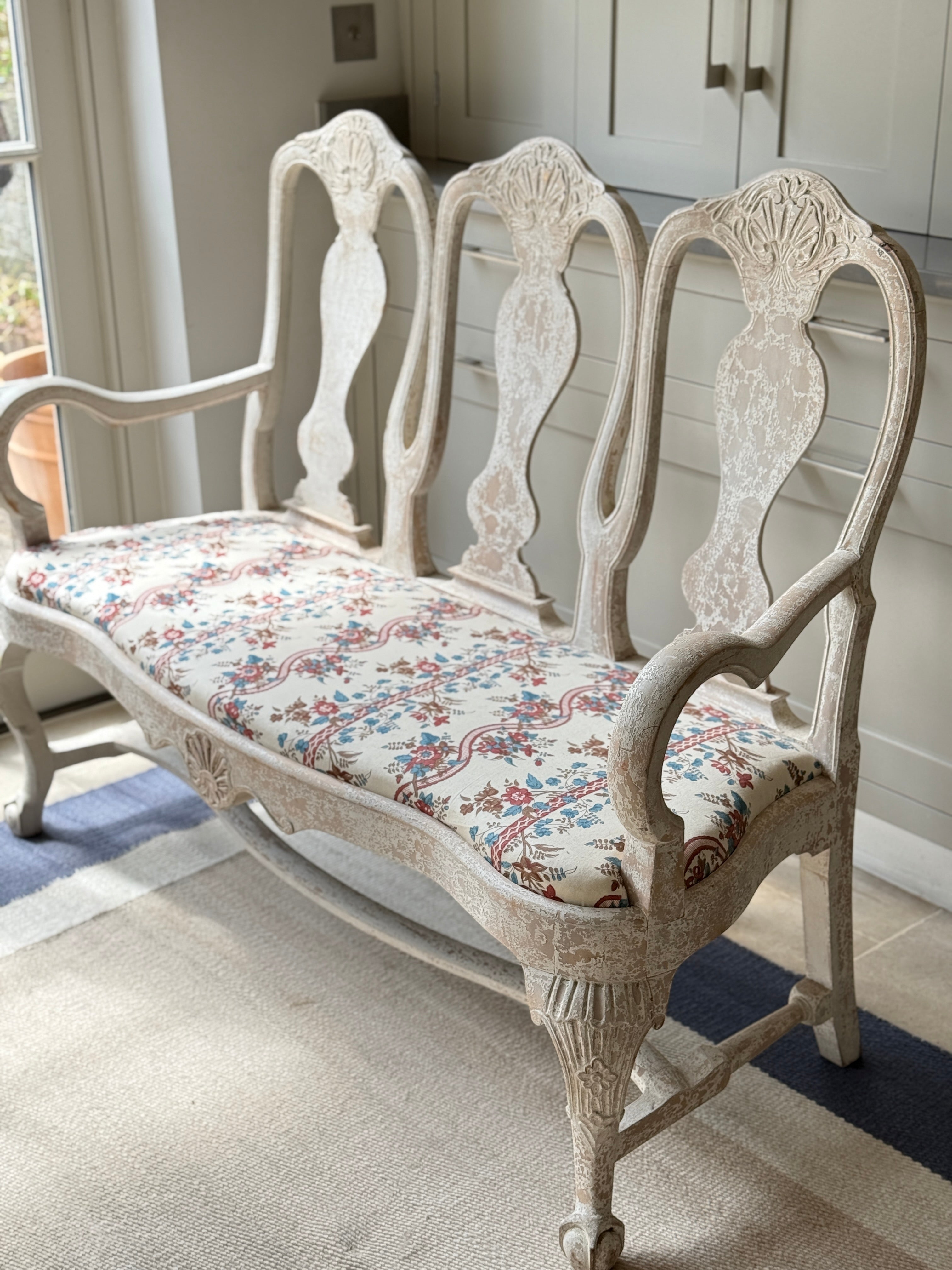 Late 19th Century Swedish Chaise with Compagnie D’Inde fabric