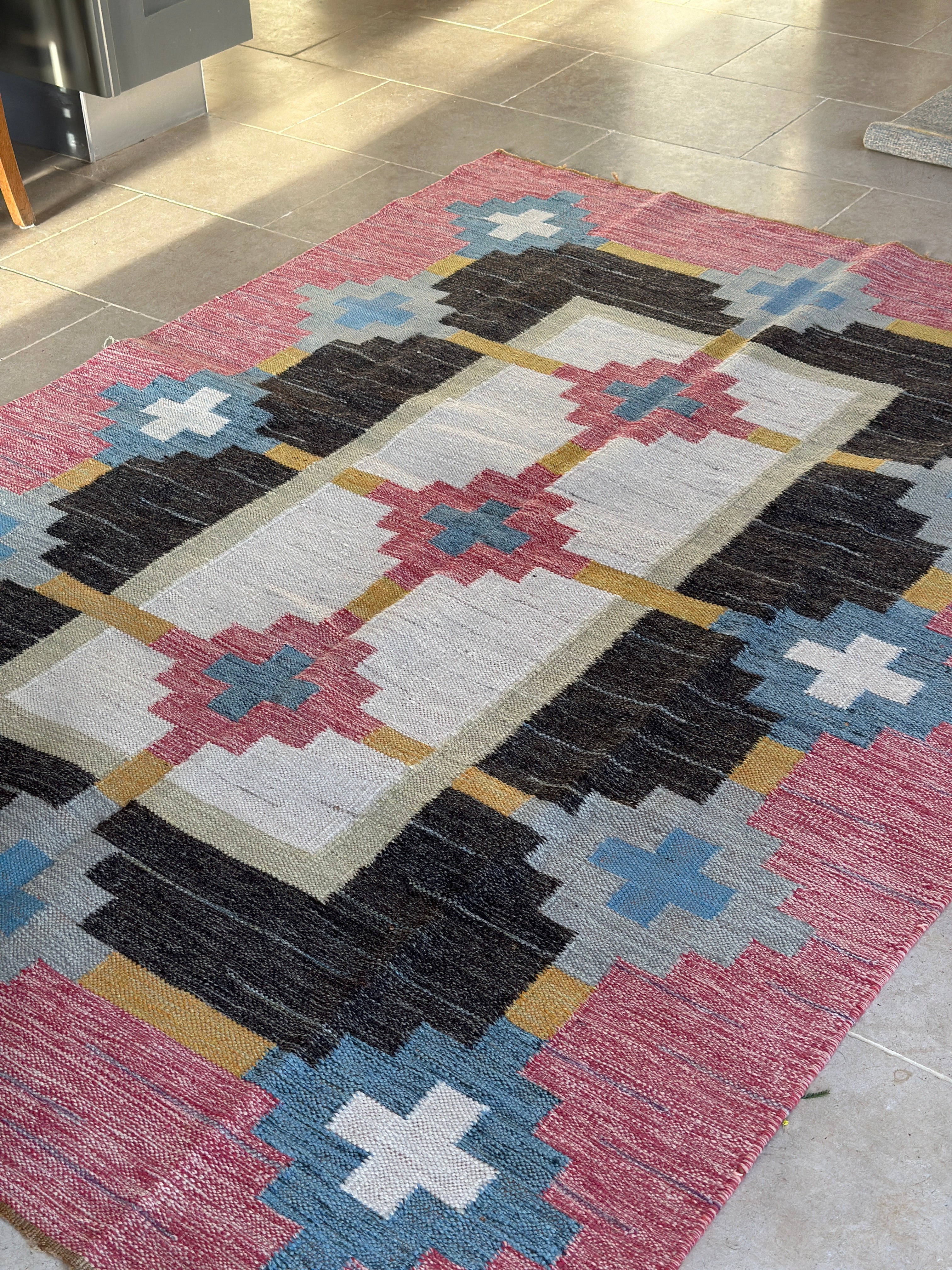 Vintage Swedish Kilim (240cm by 174cm)