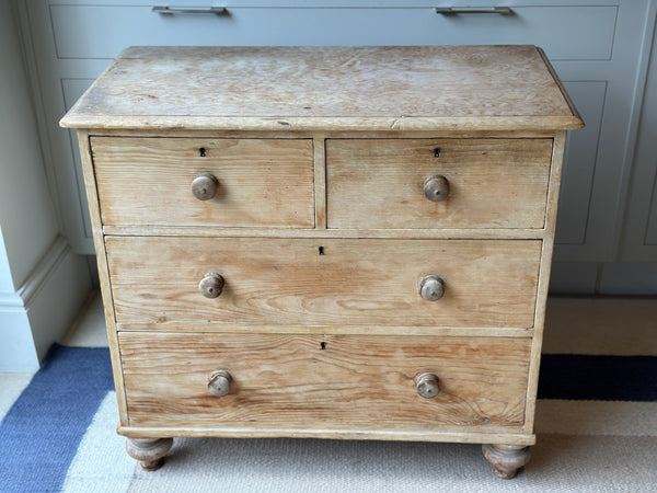 Small Vintage Pine Chest of drawers