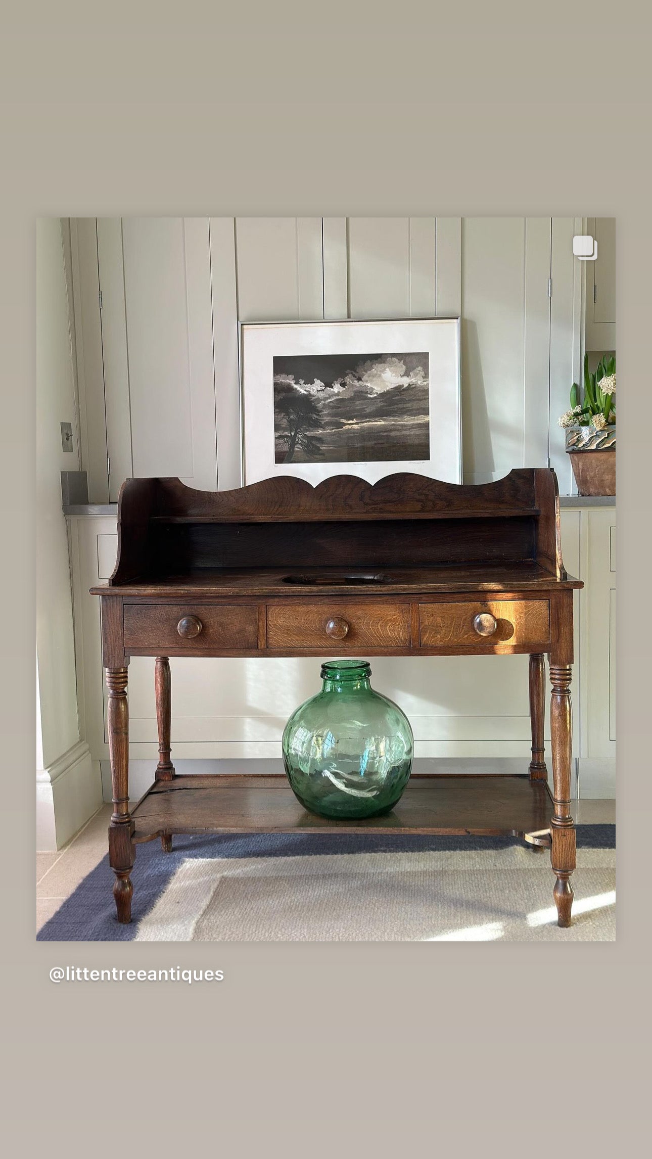 Charming Oak Washstand with Shaped Gallery