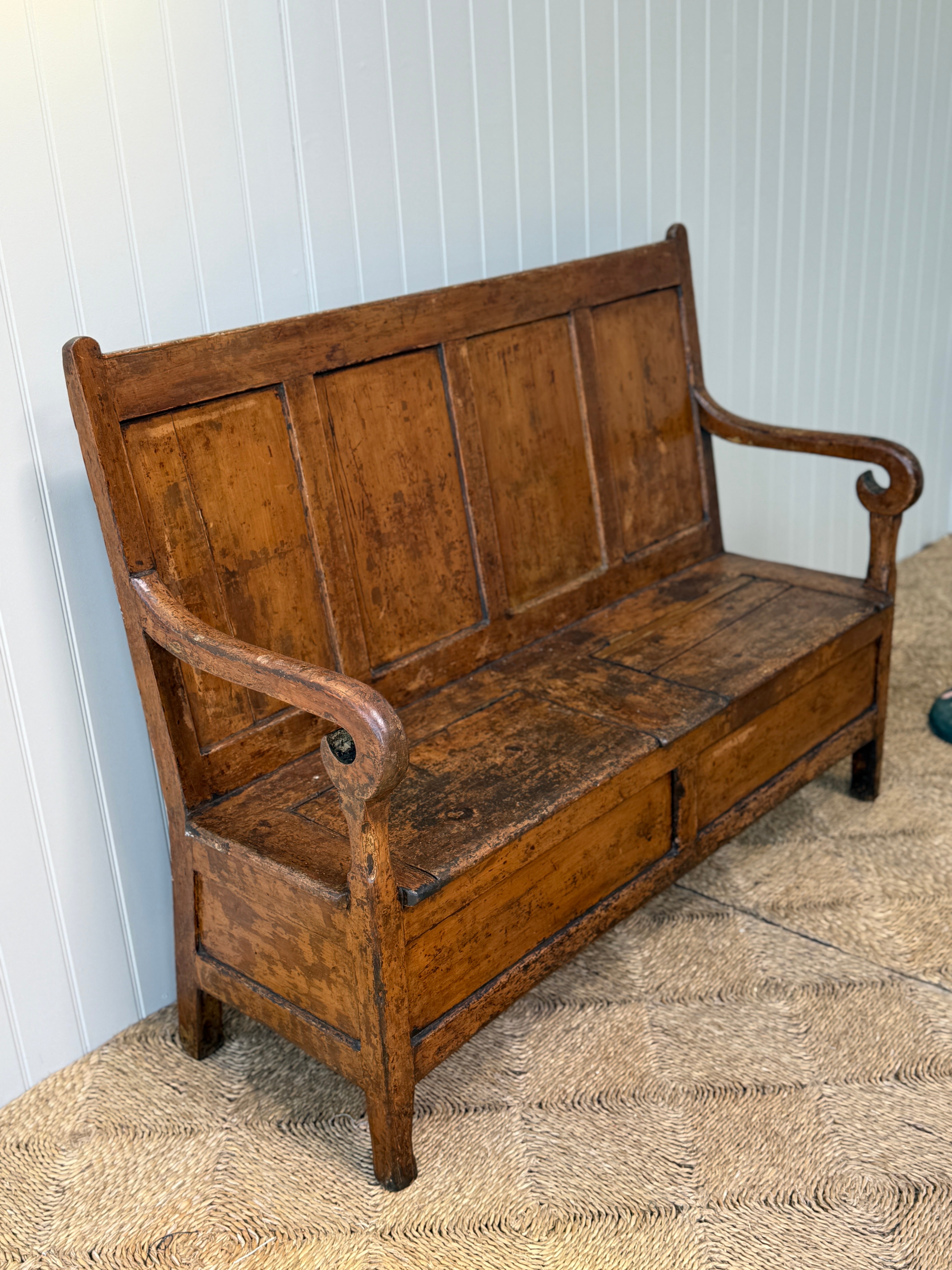 Early 19th Century Irish Painted Settle